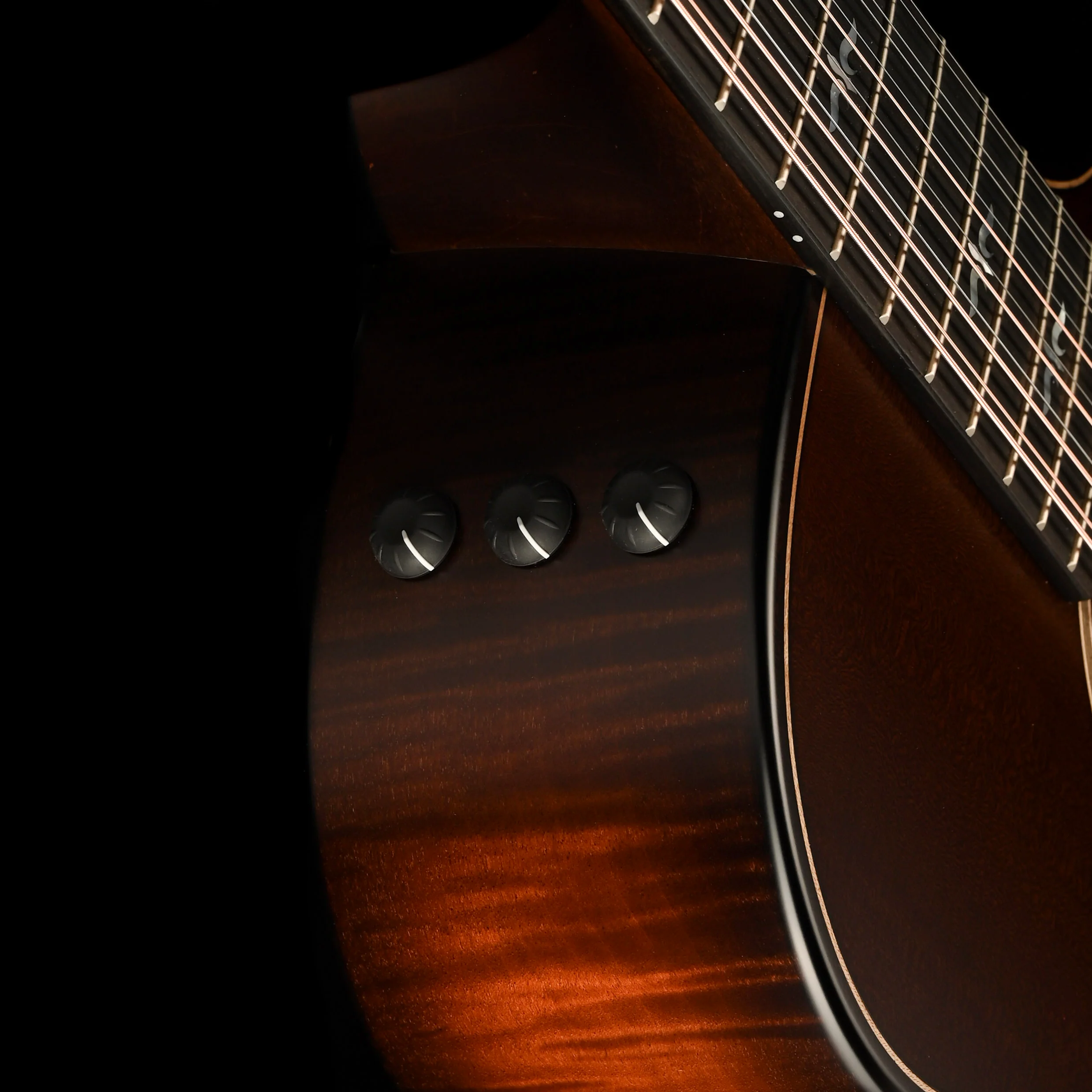 Taylor Builder's Edition 652ce 12 String Wild Honey Burst Acoustic Electric Guitar With Case - Image 7