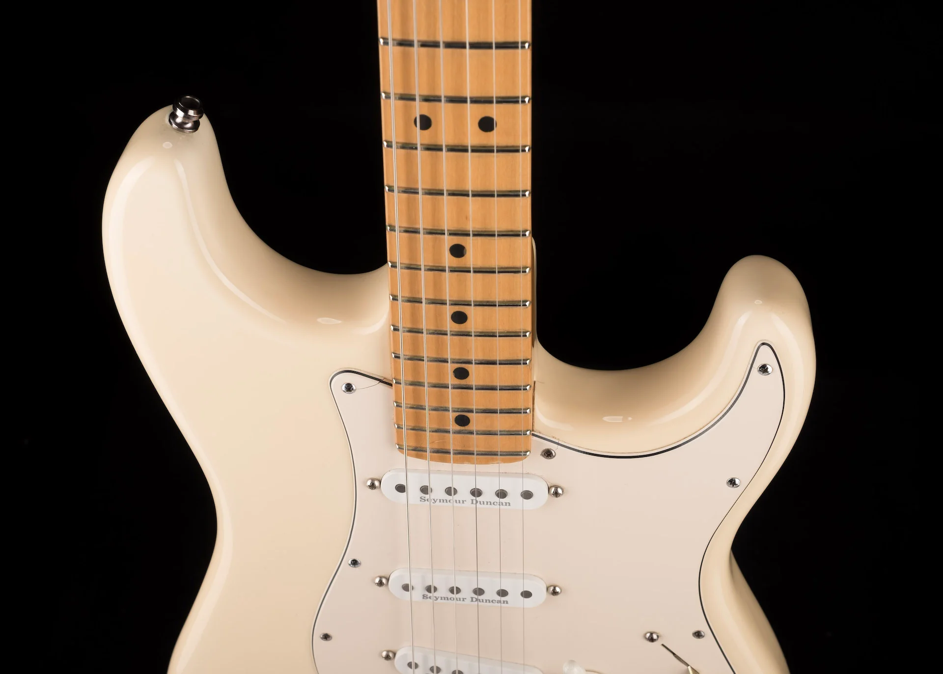 Used 2003 Fender American Stratocaster Seymour Duncan Pickups Olympic White With OHSC - Image 3