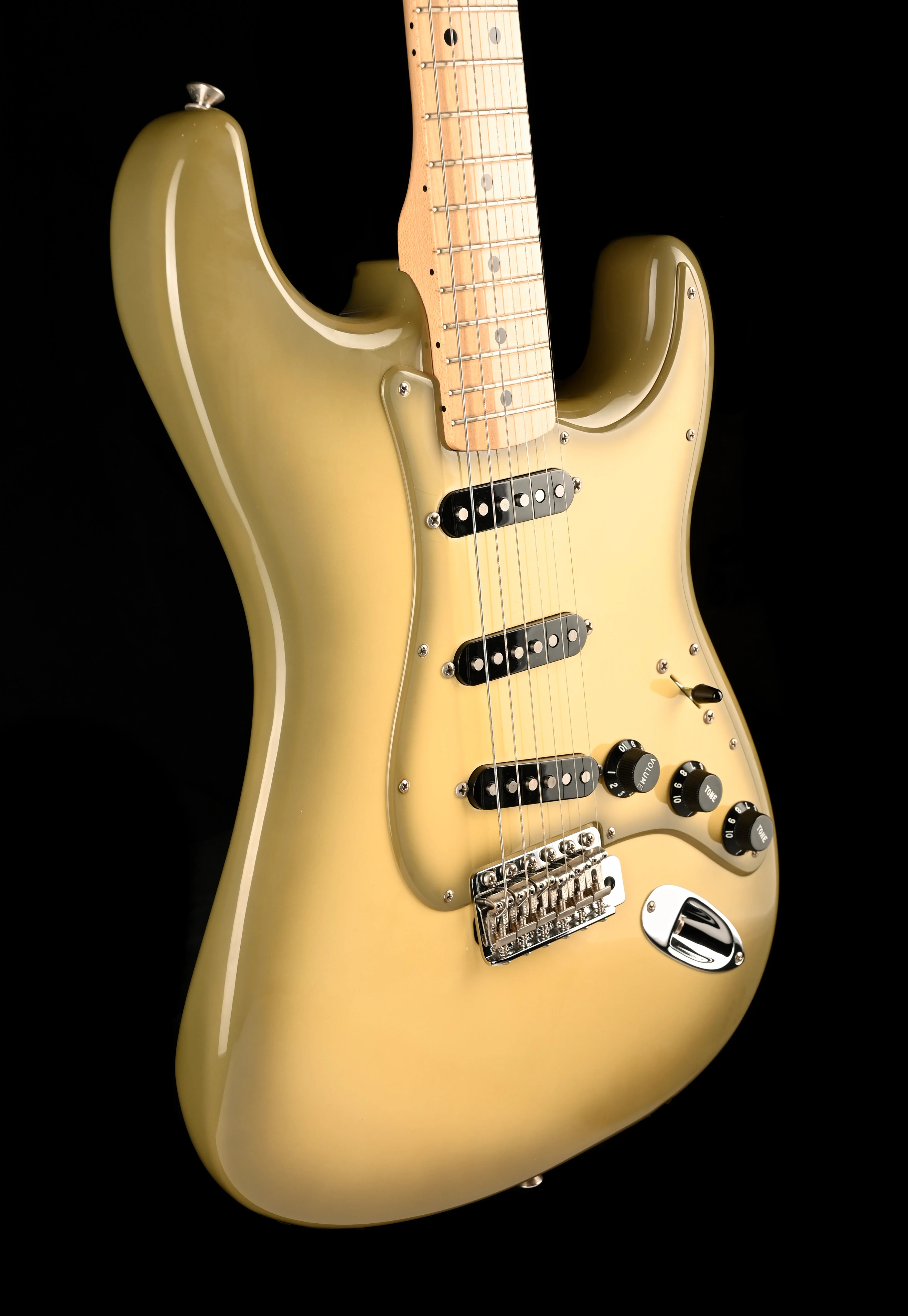Used 2012 Fender Antigua Stratocaster with Case - Image 10