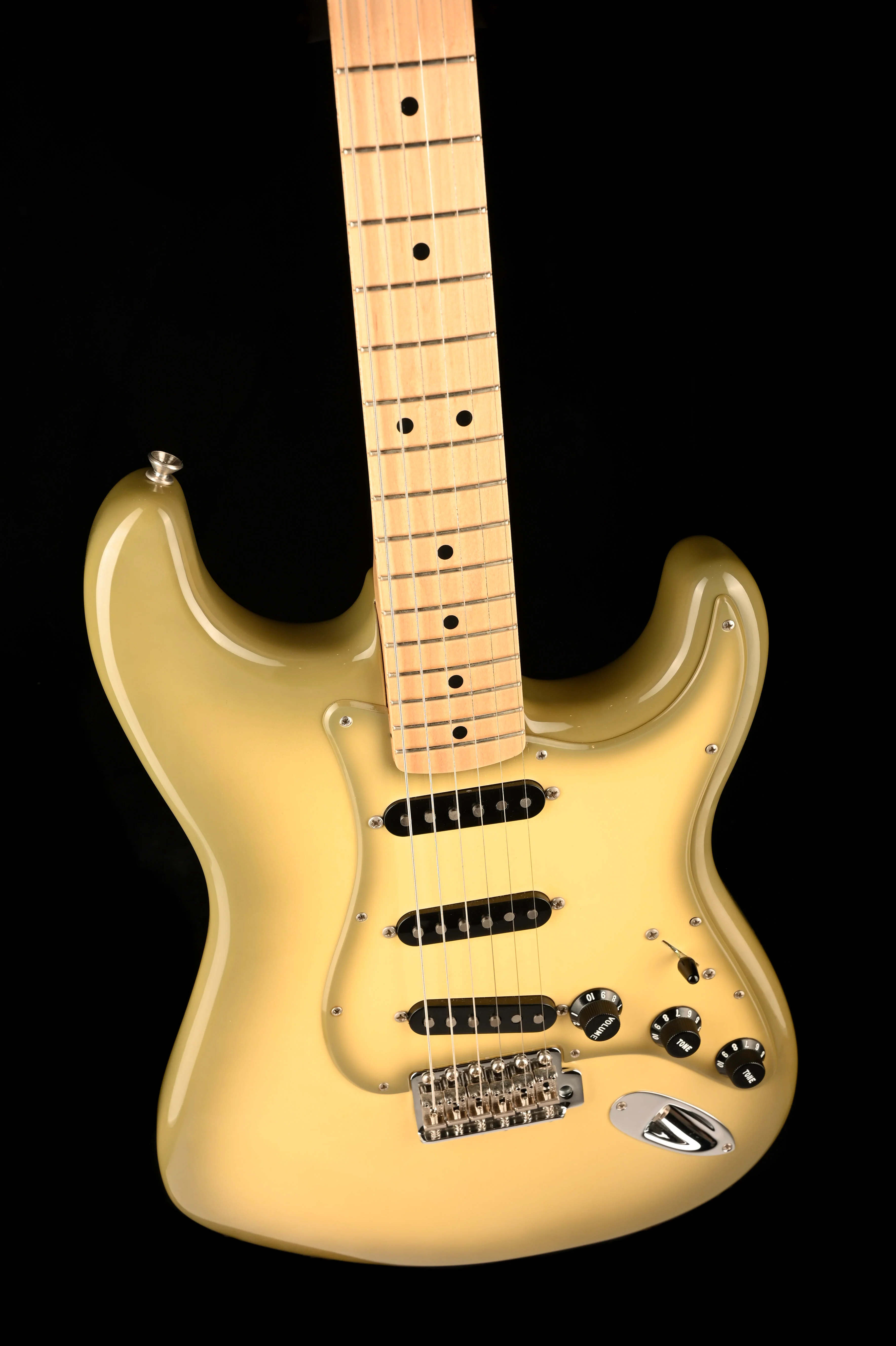 Used 2012 Fender Antigua Stratocaster with Case - Image 4