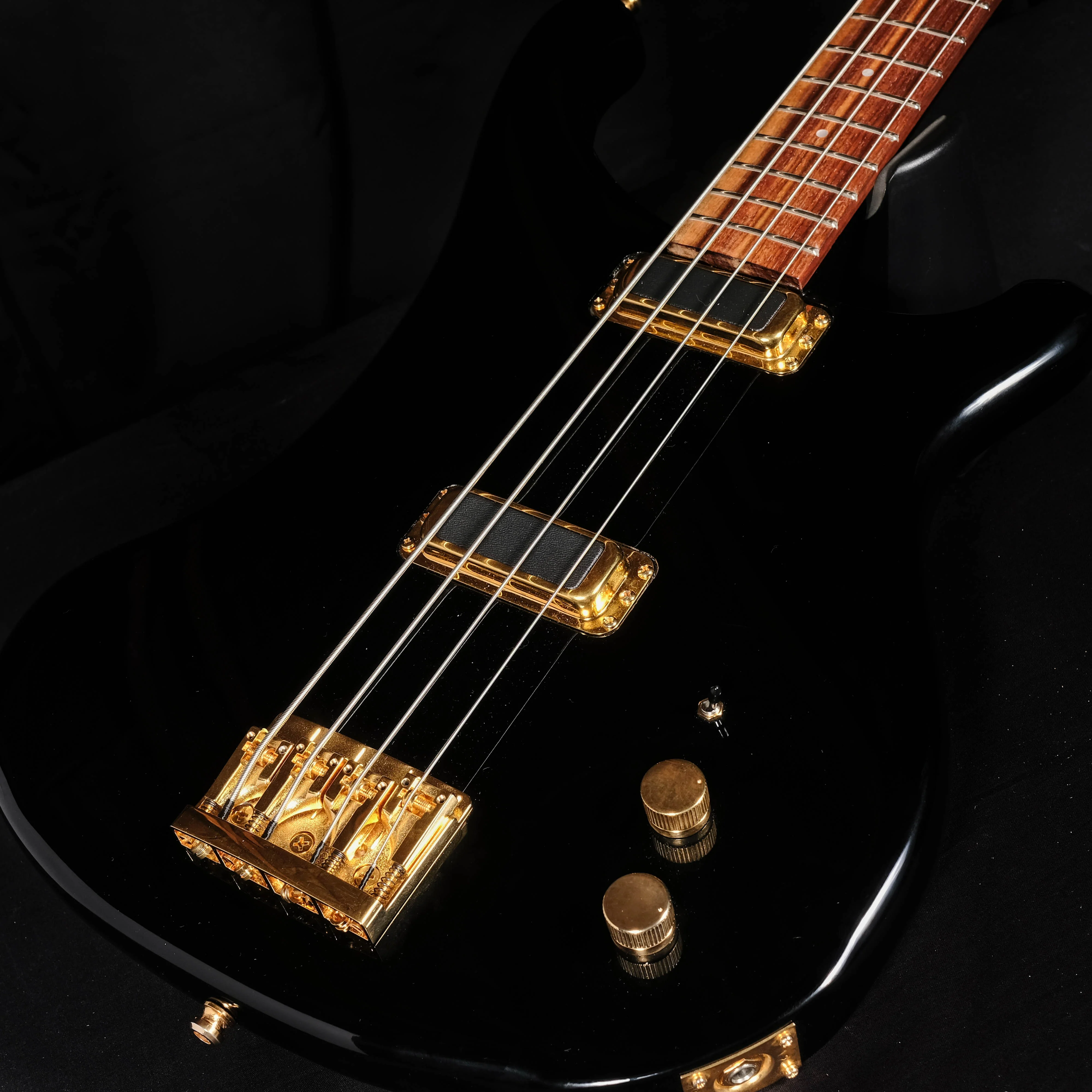 Pre Owned 2012 Rickenbacker 4004 Cheyenne Bass Guitar - JetGlo With OHSC - Image 5