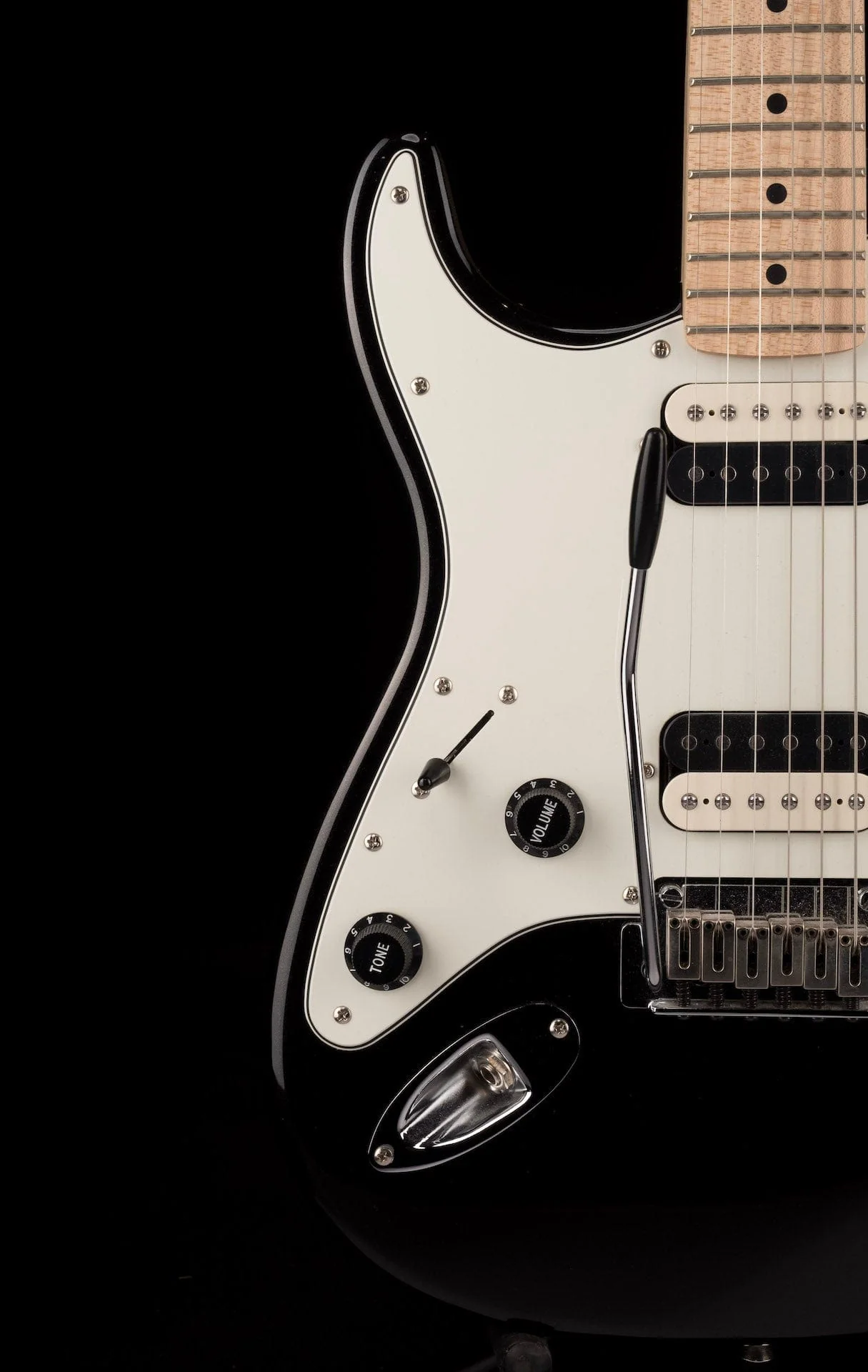 Used 2019 Squier Contemporary Stratocaster HH Left-Handed Black Metallic Electric Guitar - Image 7