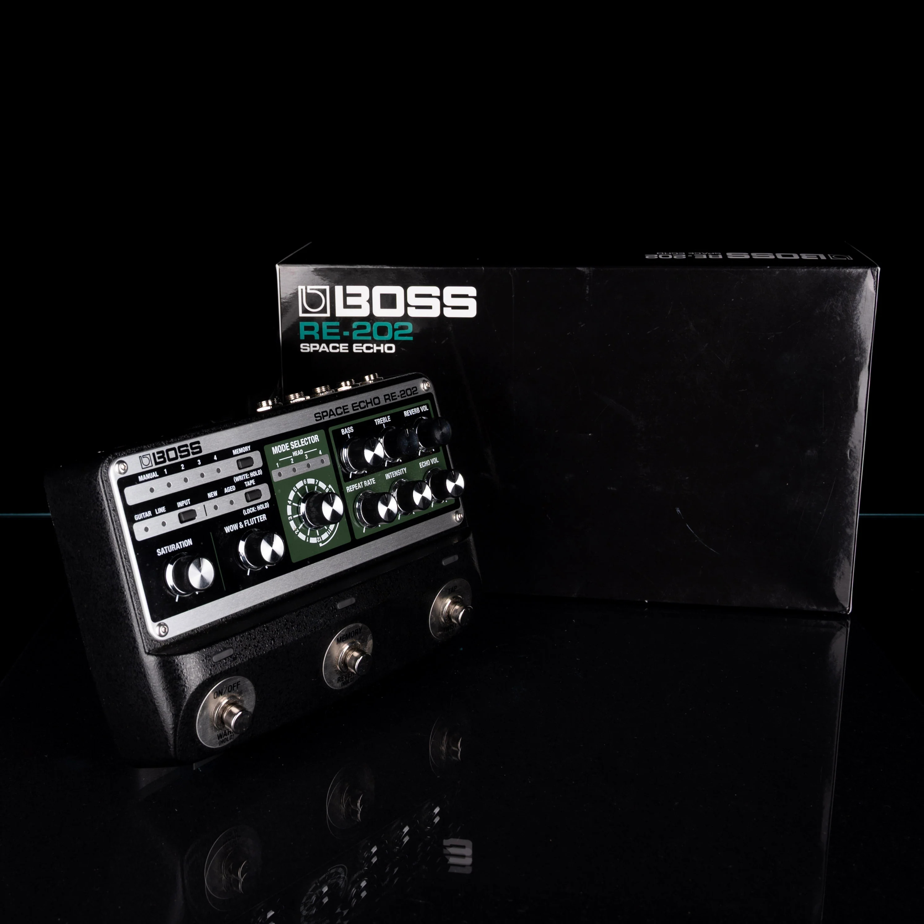 Used Boss RE-202 Space Echo Delay Pedal With Box - 2