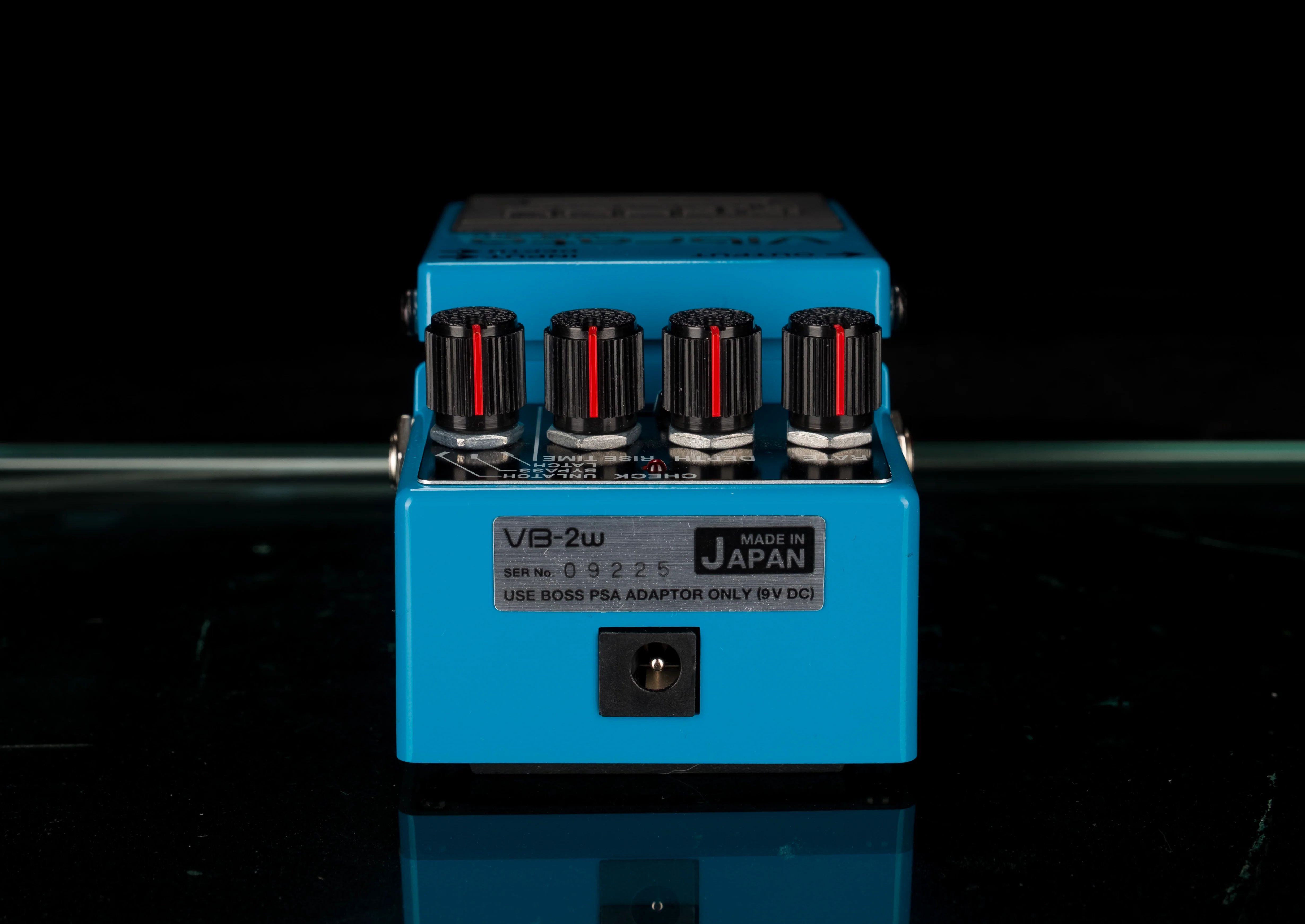 Used Boss VB-2W Waza Craft Vibrato Pedal with Box - Image 4