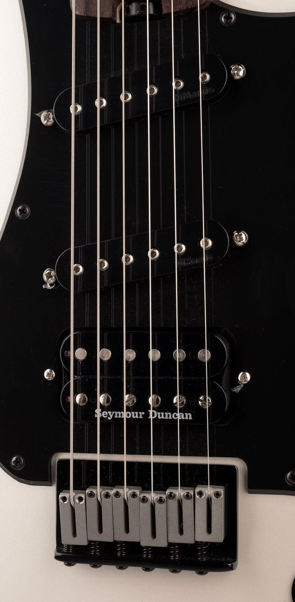 Used Charvel Jake E Lee Signature Pro-Mod So-Cal Style 1 HSS HT Pearl White - Image 7