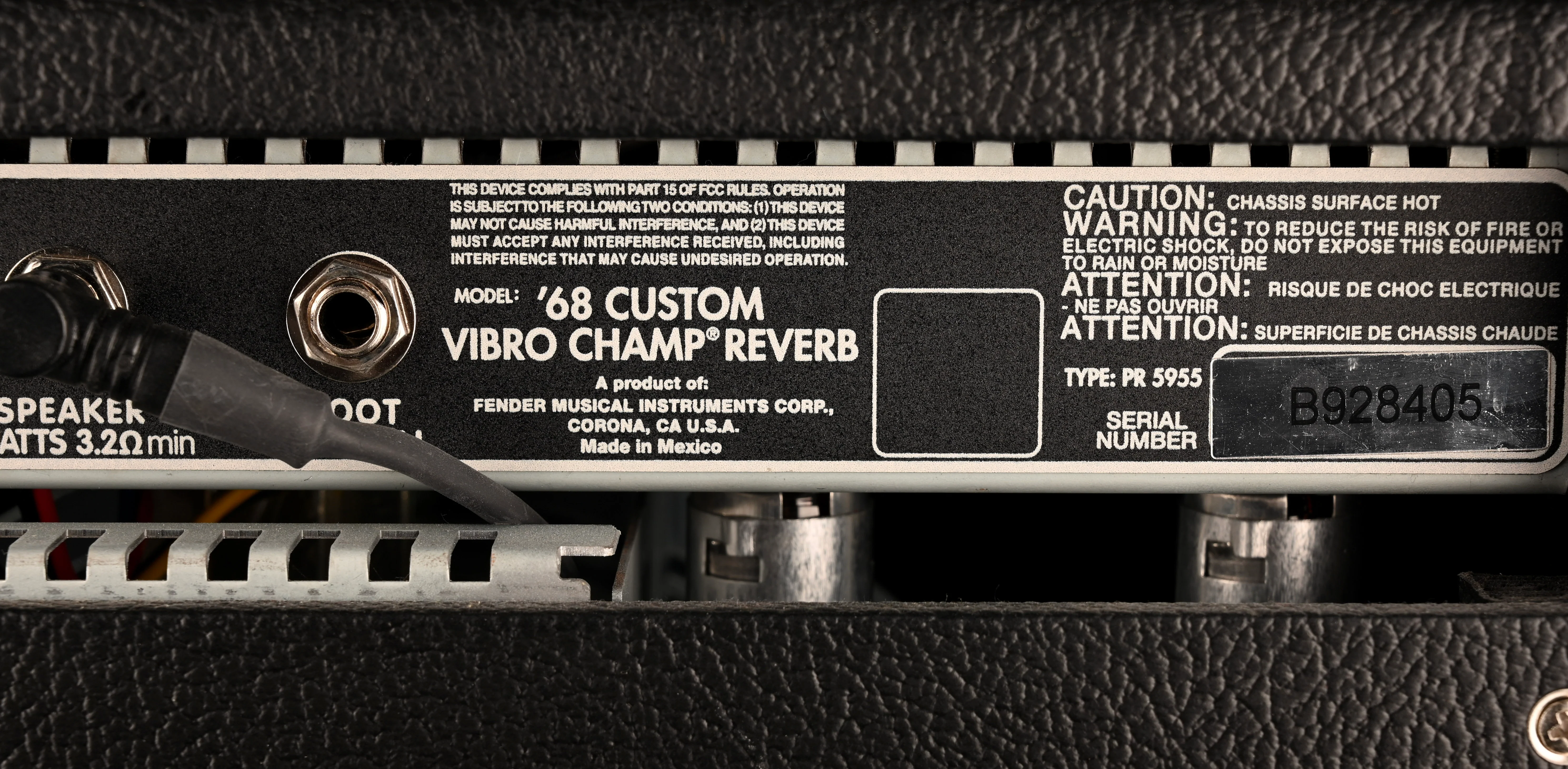 Used Fender '68 Custom Vibro Champ Reverb Black Guitar Amp Combo - Image 11