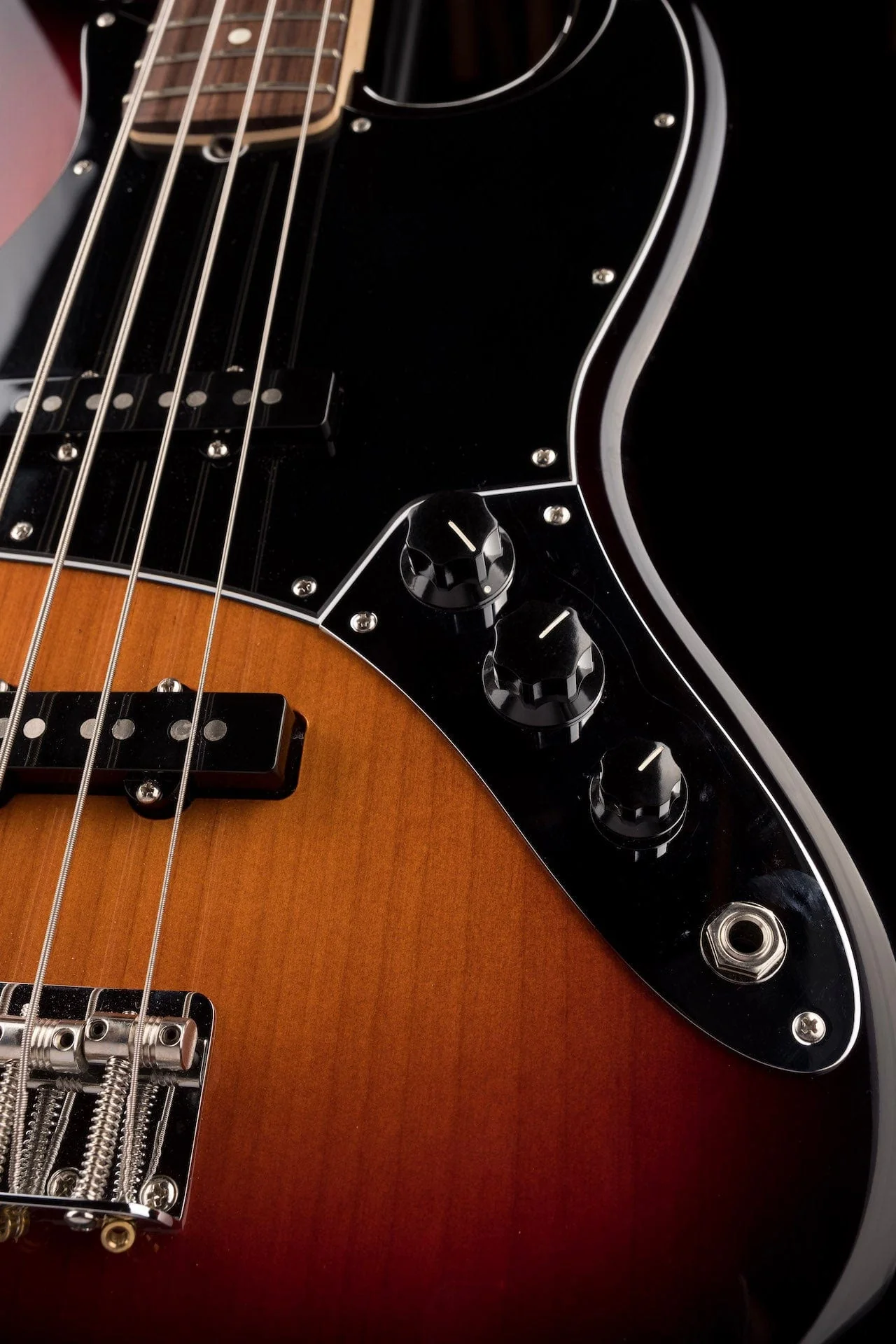 Used 2019 Fender American Performer Jazz Bass 3-Tone Sunburst with Case - Image 8