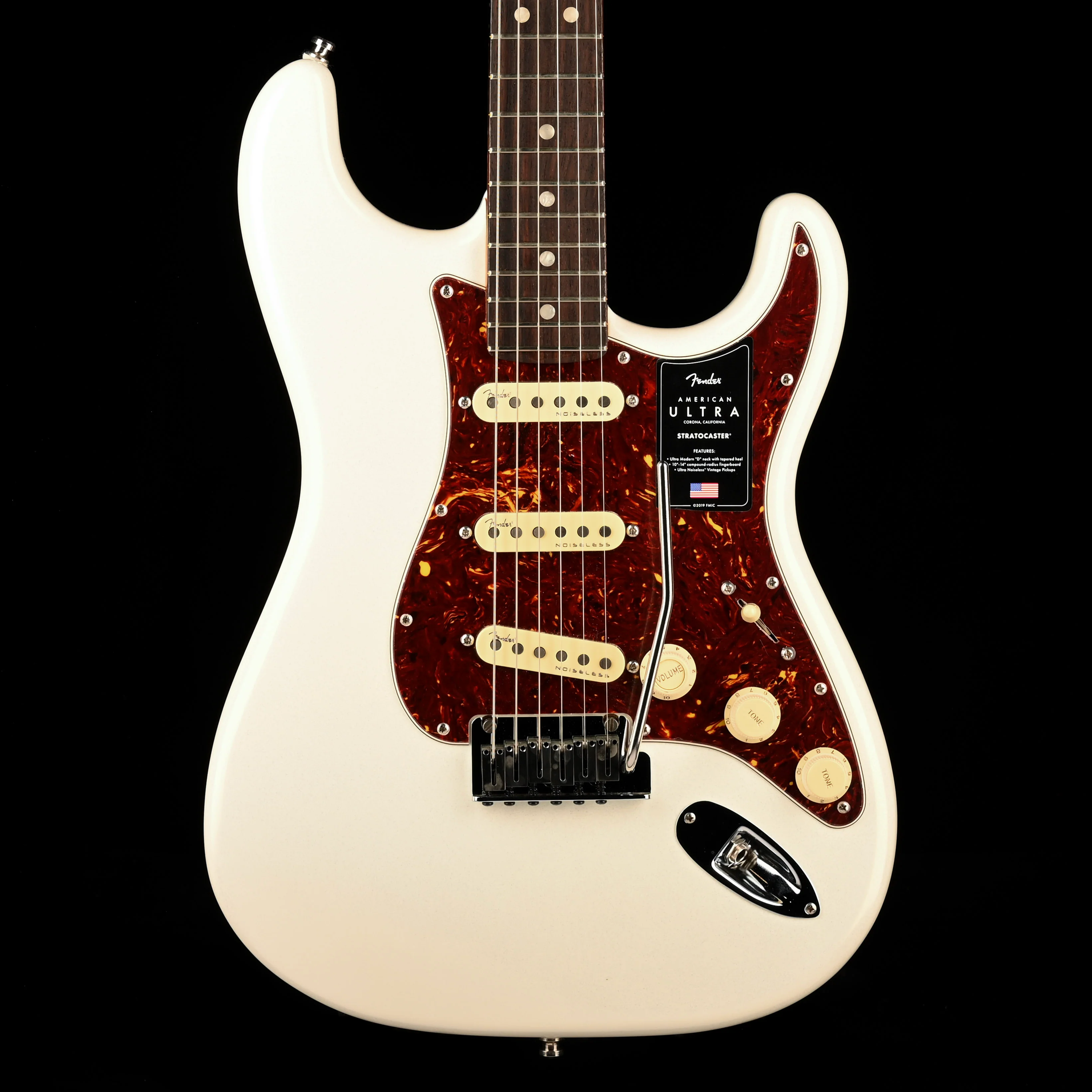 Used Fender American Ultra Stratocaster Rswd Fingerboard Arctic Pearl With Case