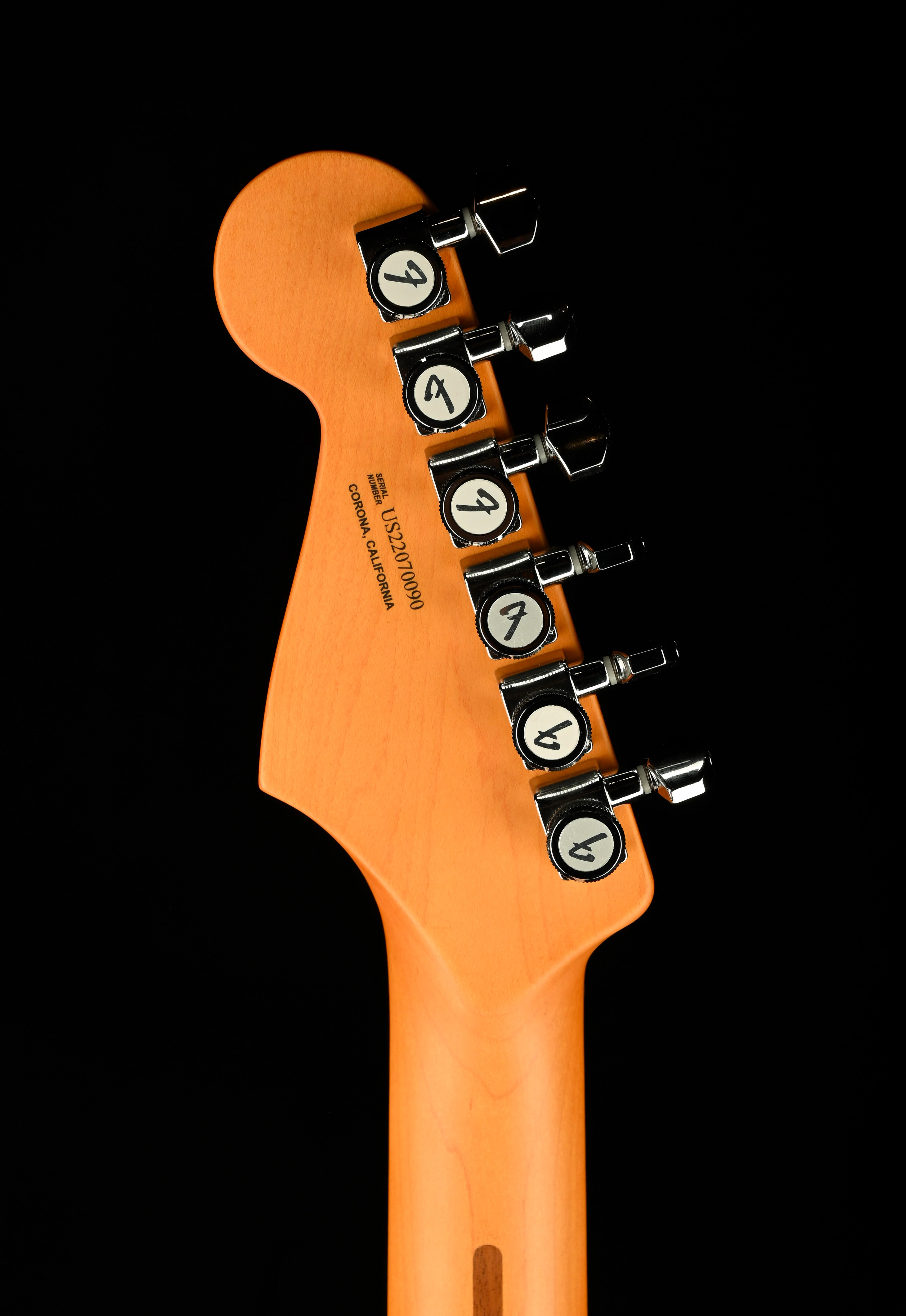 Used Fender American Ultra Stratocaster Rswd Fingerboard Arctic Pearl With Case - Image 17