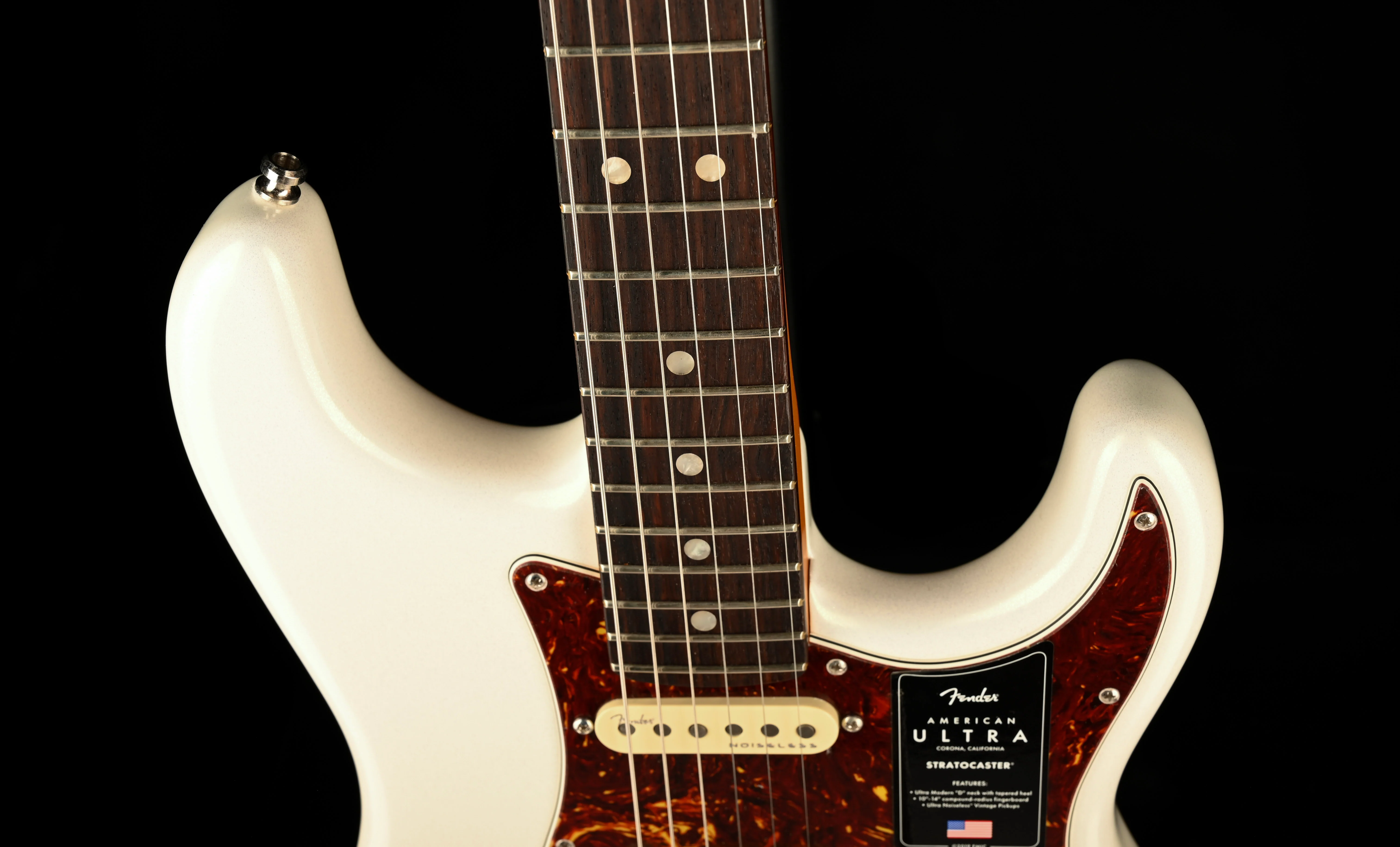 Used Fender American Ultra Stratocaster Rswd Fingerboard Arctic Pearl With Case - Image 3