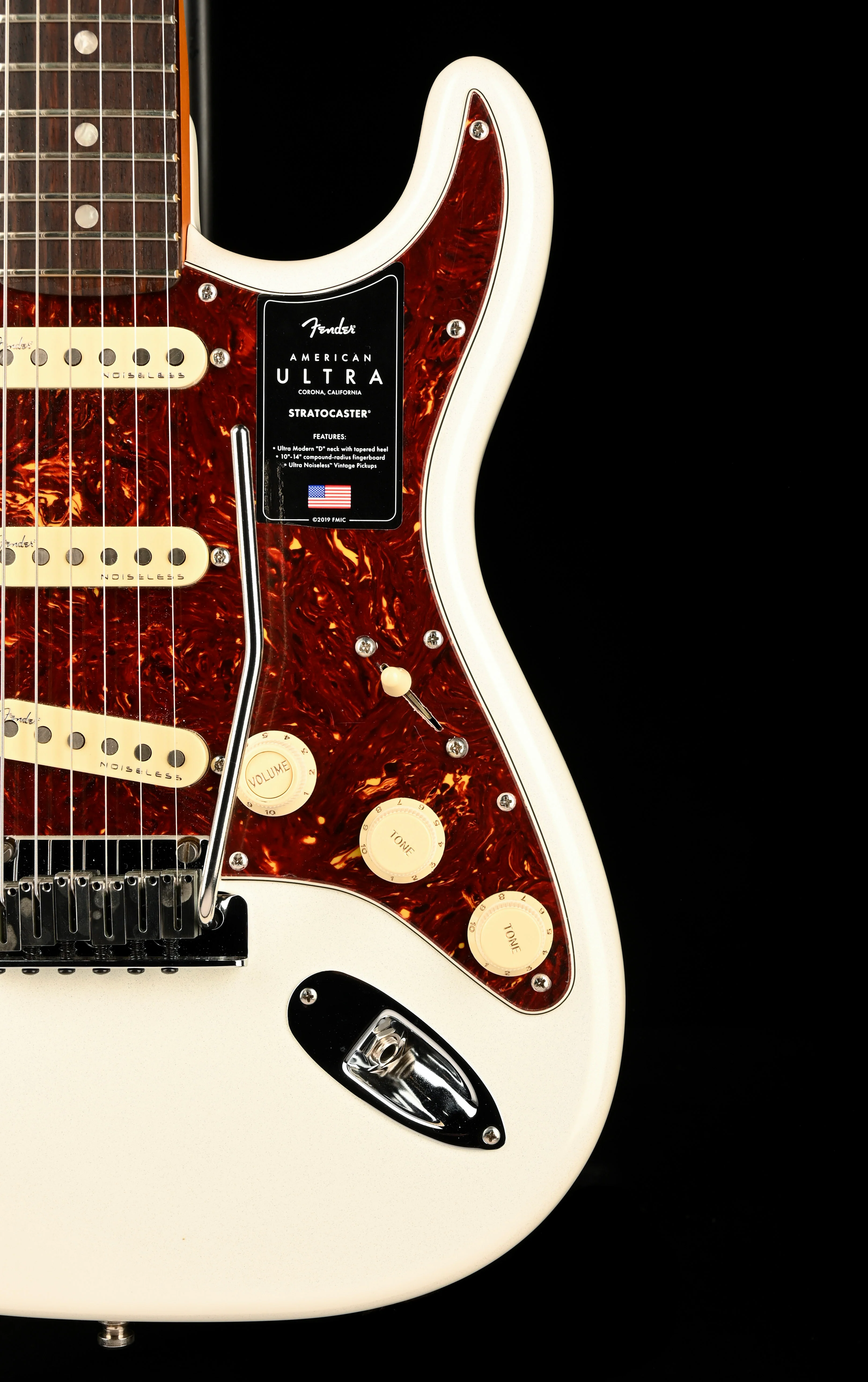 Used Fender American Ultra Stratocaster Rswd Fingerboard Arctic Pearl With Case - Image 9