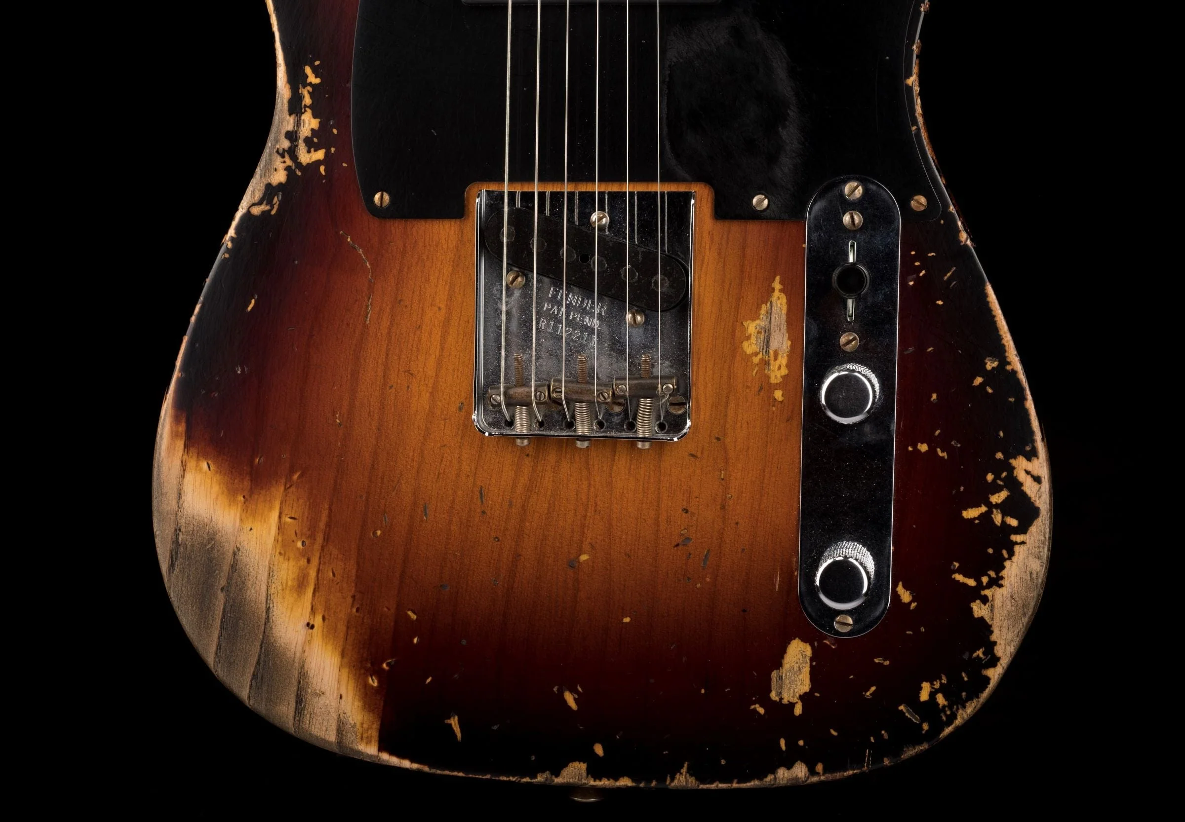 Used Fender Custom Shop Limited Edition 1951 Telecaster HS Heavy Relic Wide Fade 2-Tone Sunburst with OHSC - Image 5