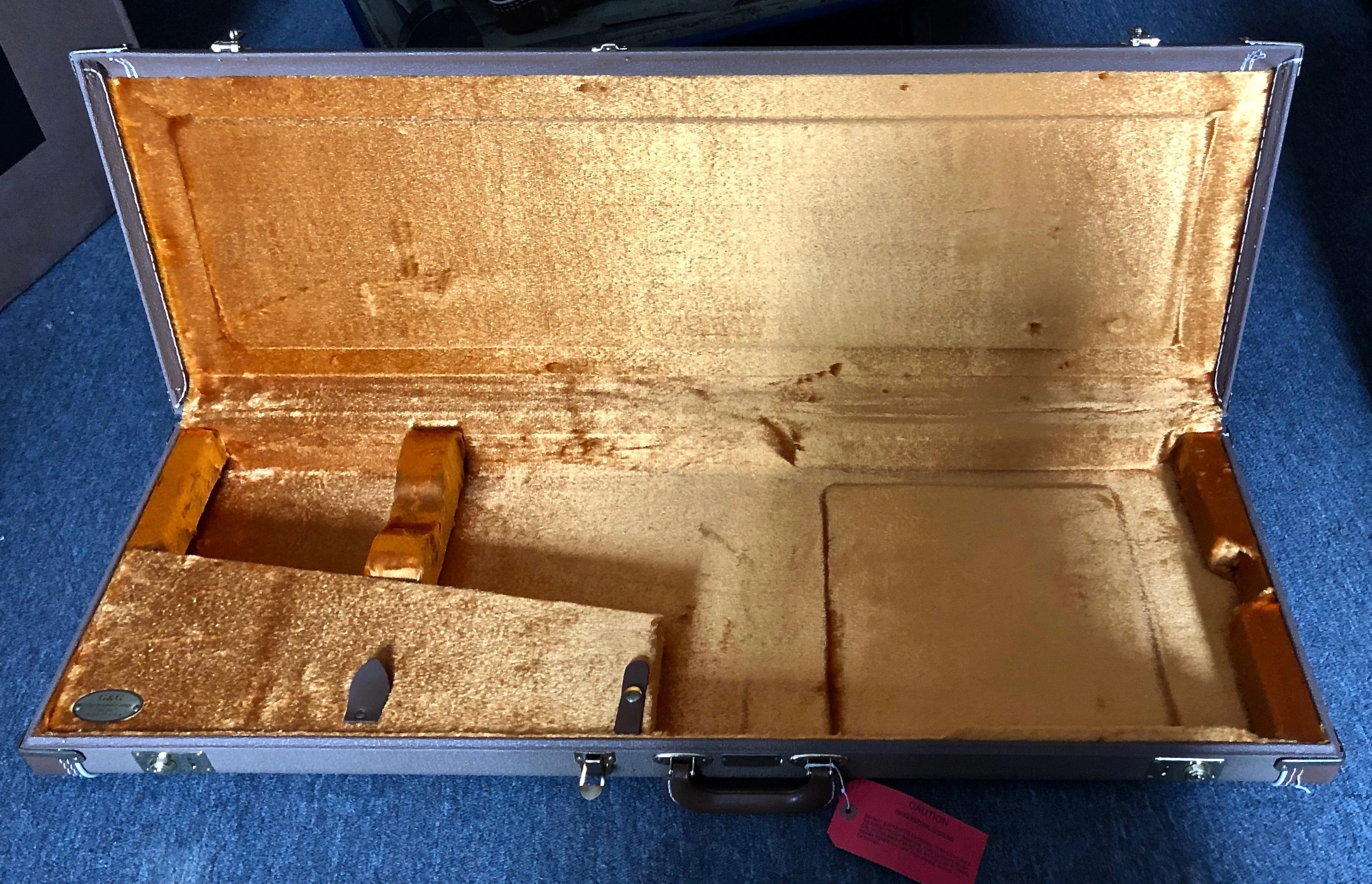 Used Fender Deluxe Hardshell Stratocaster Telecaster Case Brown Tolex USA Made G&G Case - Image 4