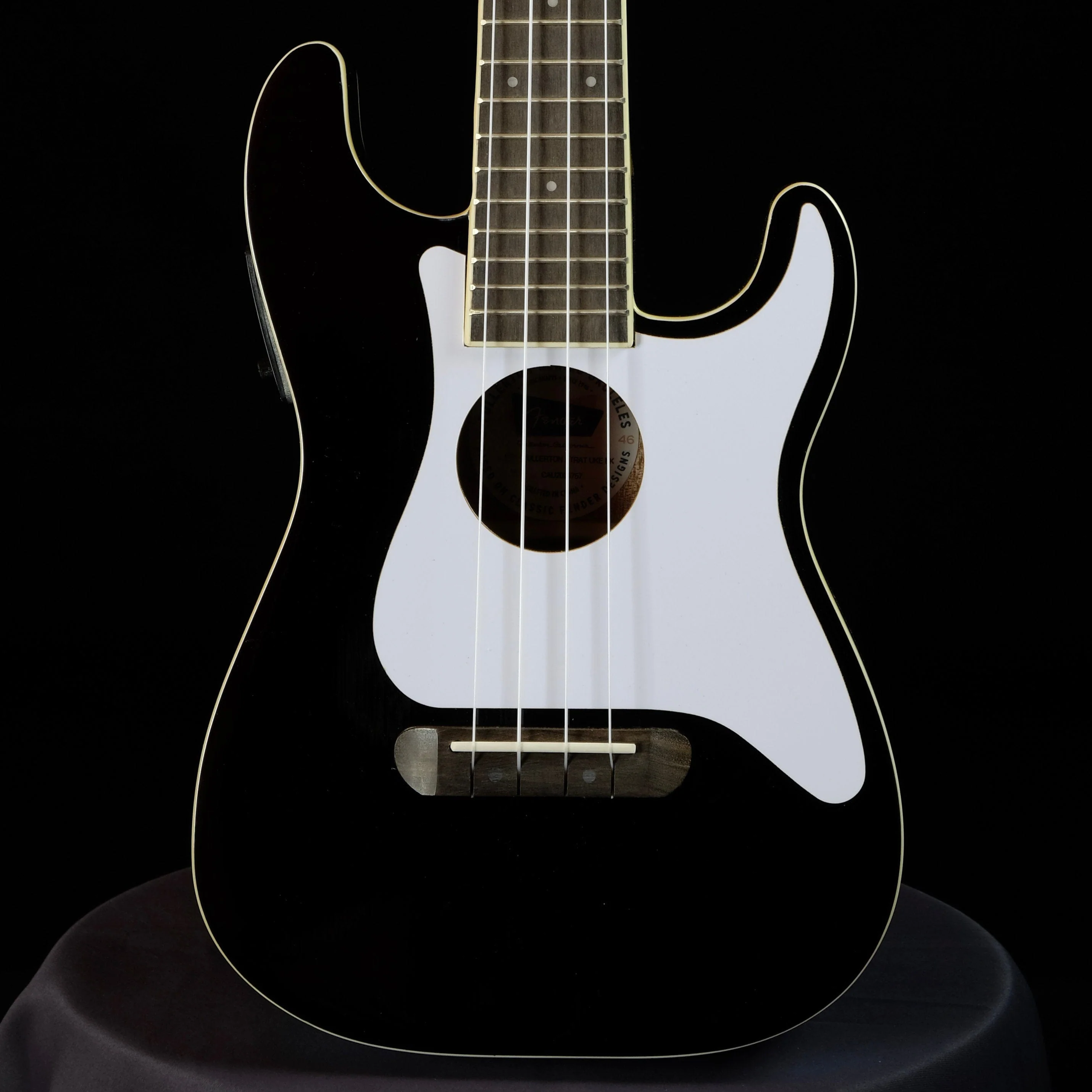 Used Fender Fullerton Stratocaster Ukulele Black CAU2005757