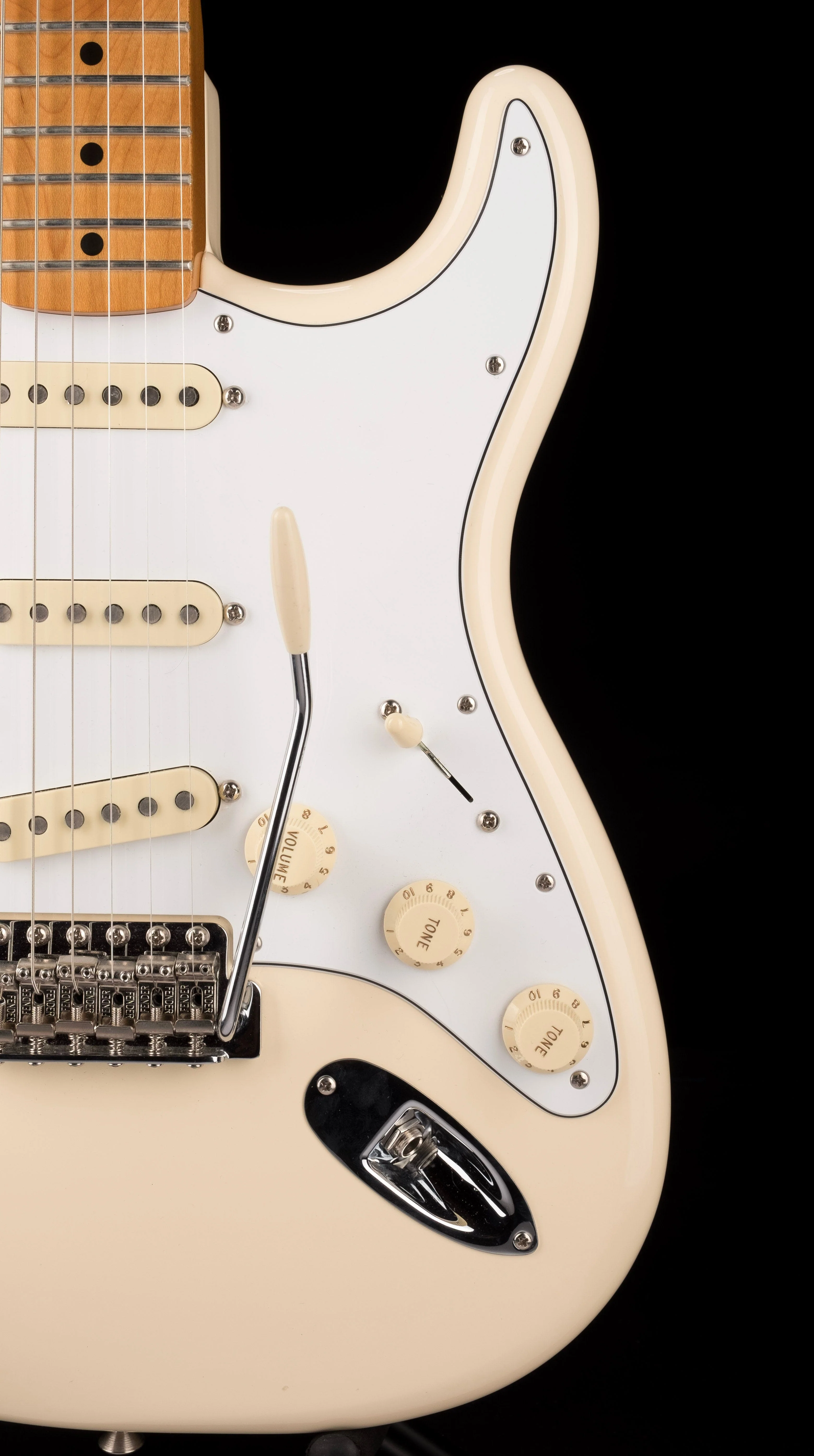 Used Fender Jimi Hendrix Stratocaster Olympic White with Gig Bag - Image 9