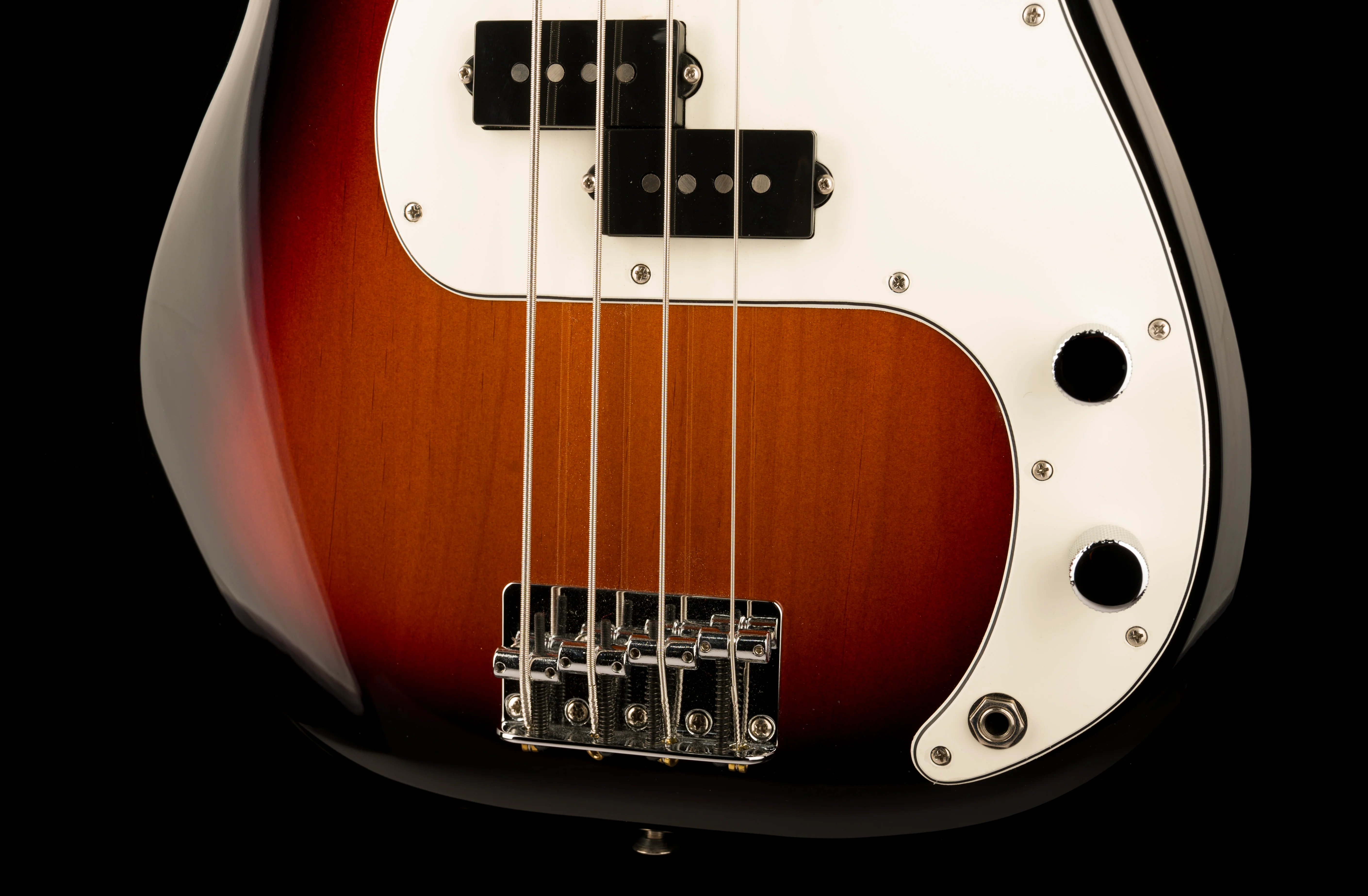 Used Fender Player Precision Bass Maple 3-Tone Sunburst With OHSC - Image 5