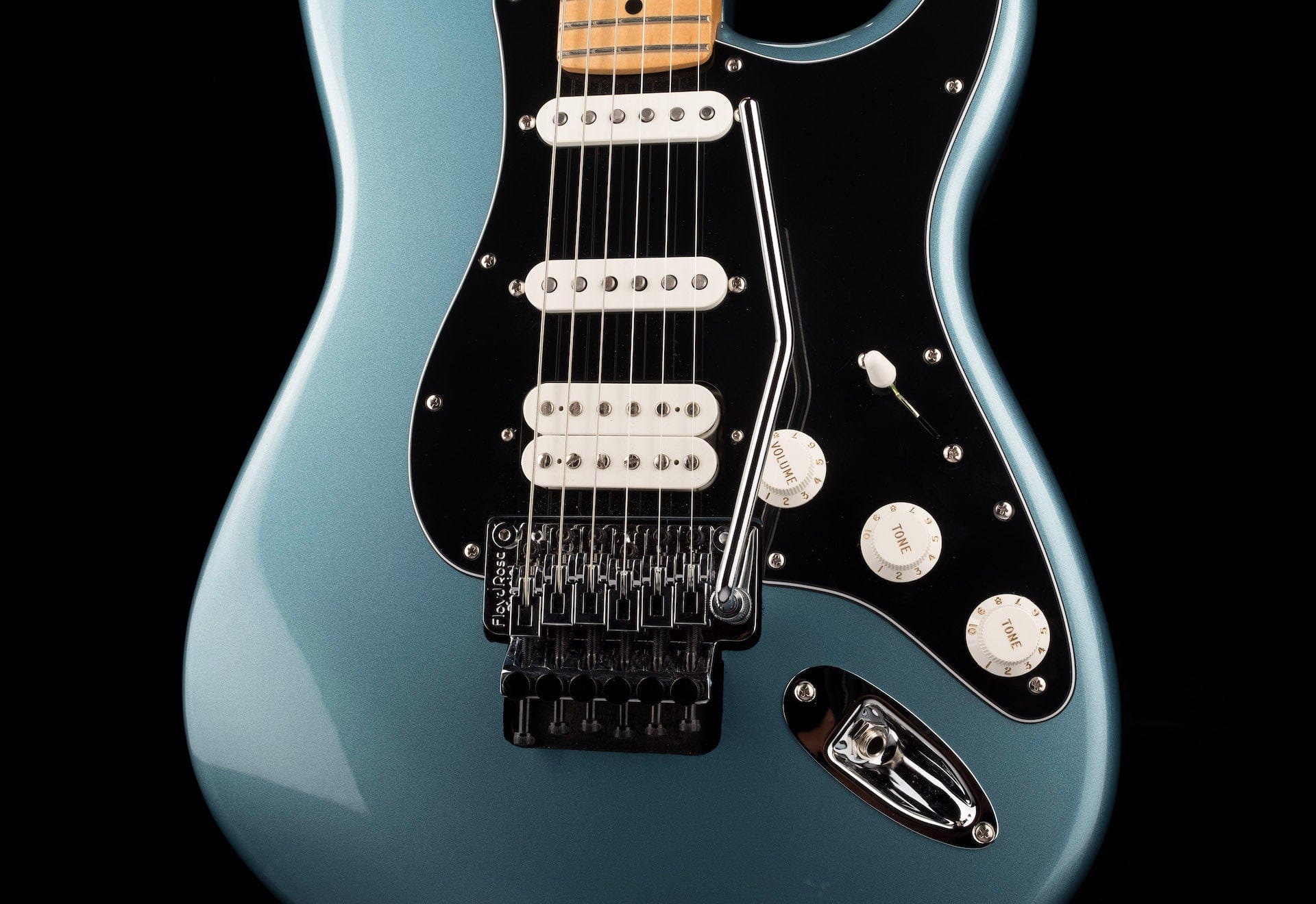 Used 2018 Fender Player Stratocaster with Floyd Rose Tidepool with Gig Bag - Image 6