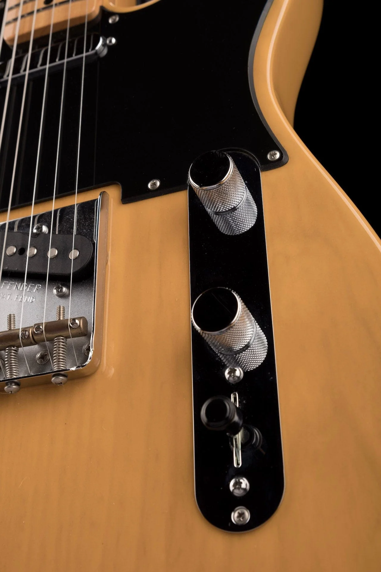 Used Fender Special Edition Deluxe Ash Telecaster Butterscotch Blonde - Image 8