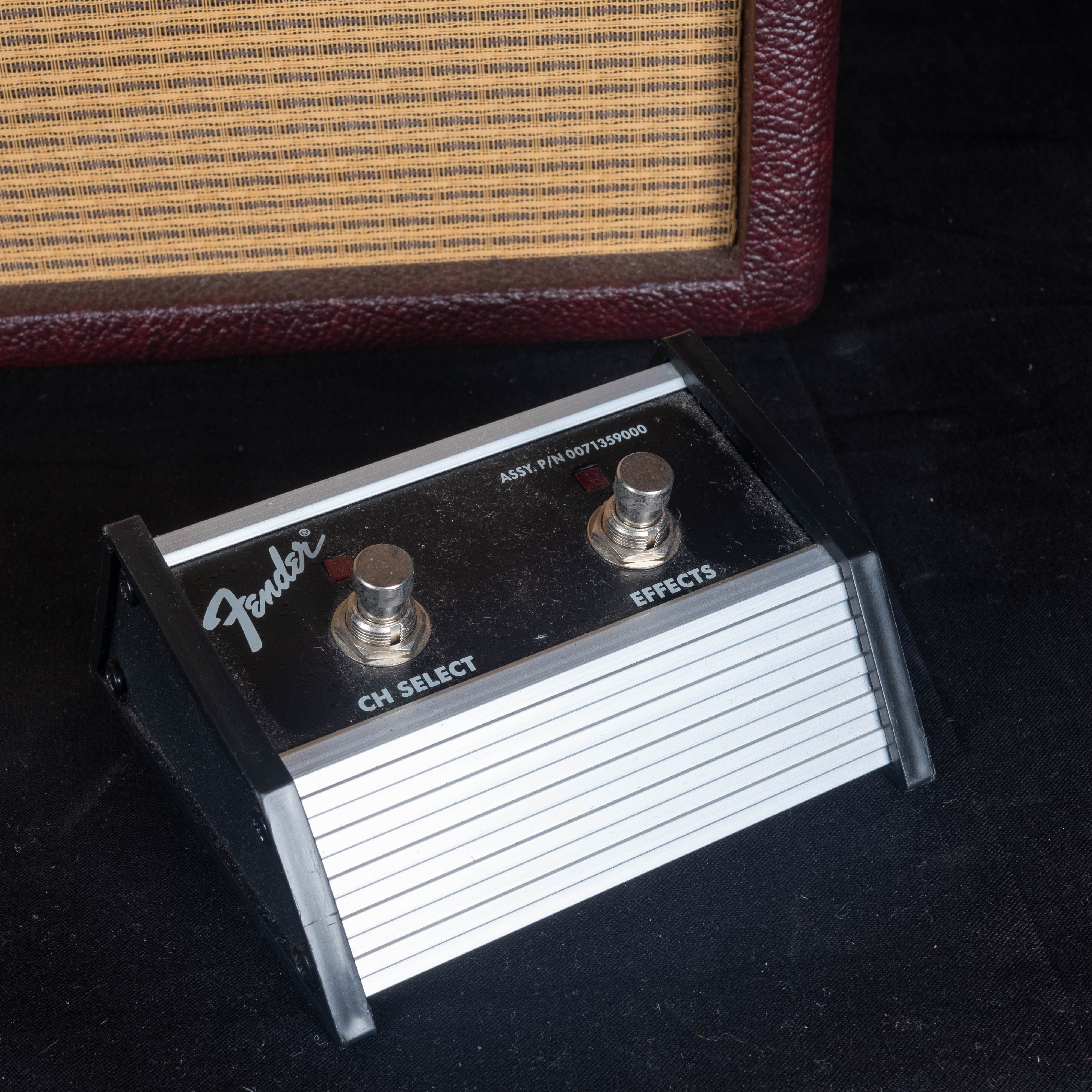 Pre Owned Fender Super Champ X2 FSR 15-watt 1x10" Tube Combo Amp w/ Celestion G10 Greenback Wine Red - Image 6