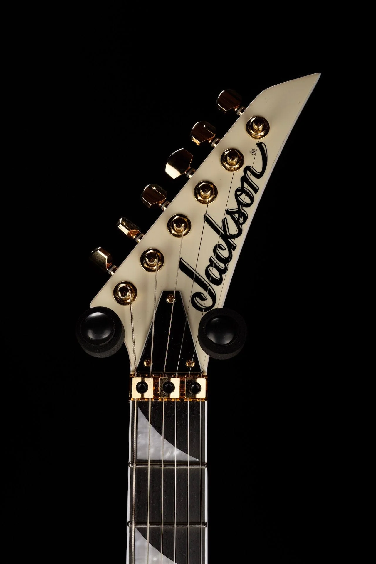 Used Jackson Pro Series Rhoads RR3 Ivory with Black Pinstripes - Image 10