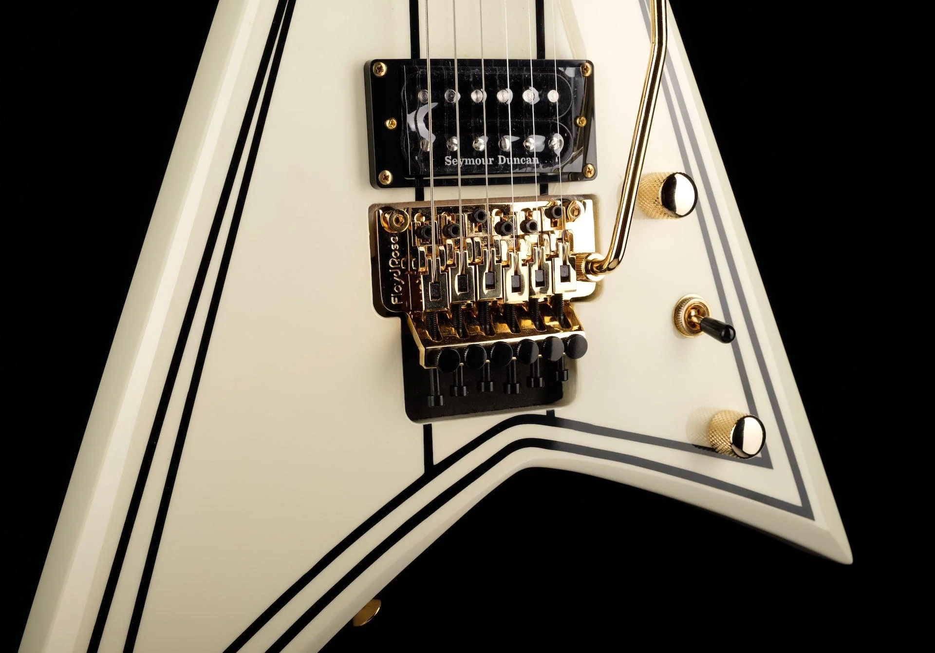 Used Jackson Pro Series Rhoads RR3 Ivory with Black Pinstripes - Image 4