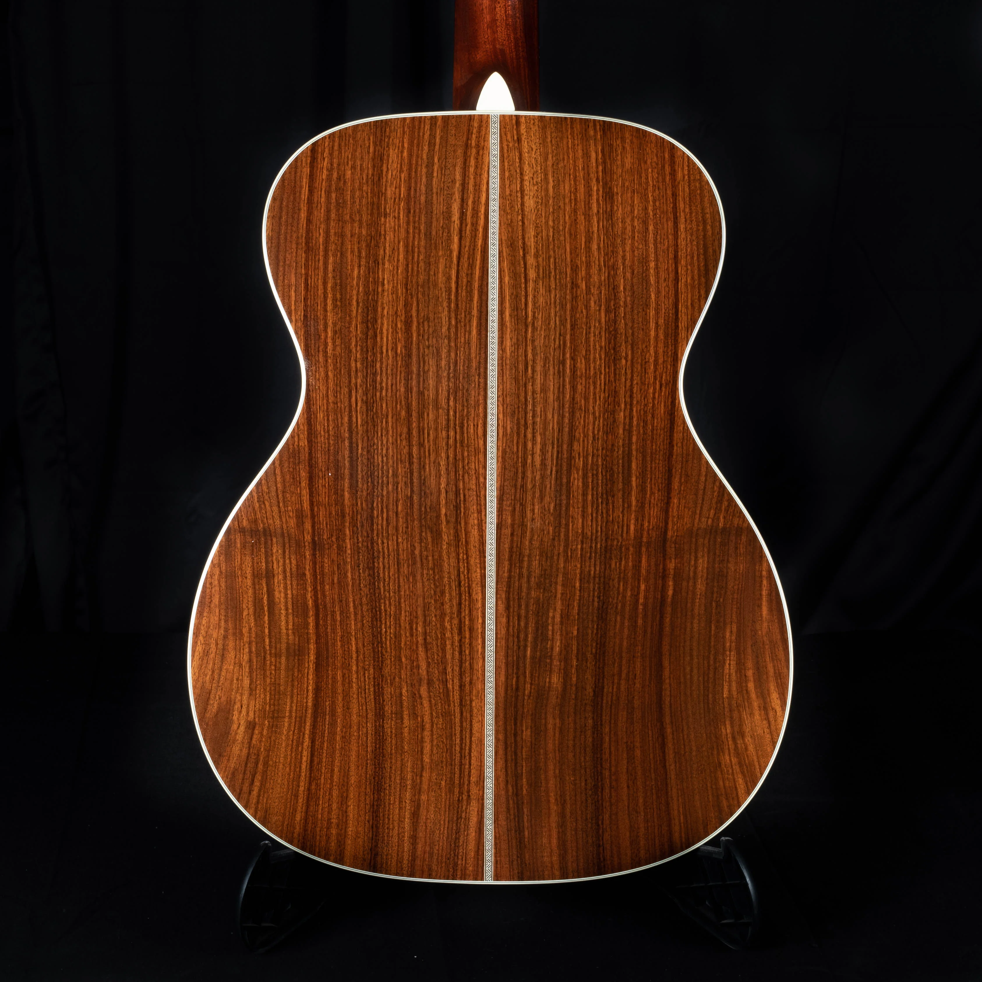 Used '17 Martin 000-28EC Eric Clapton Signature Model Sunburst Acoustic Guitar w OHSC - Image 13