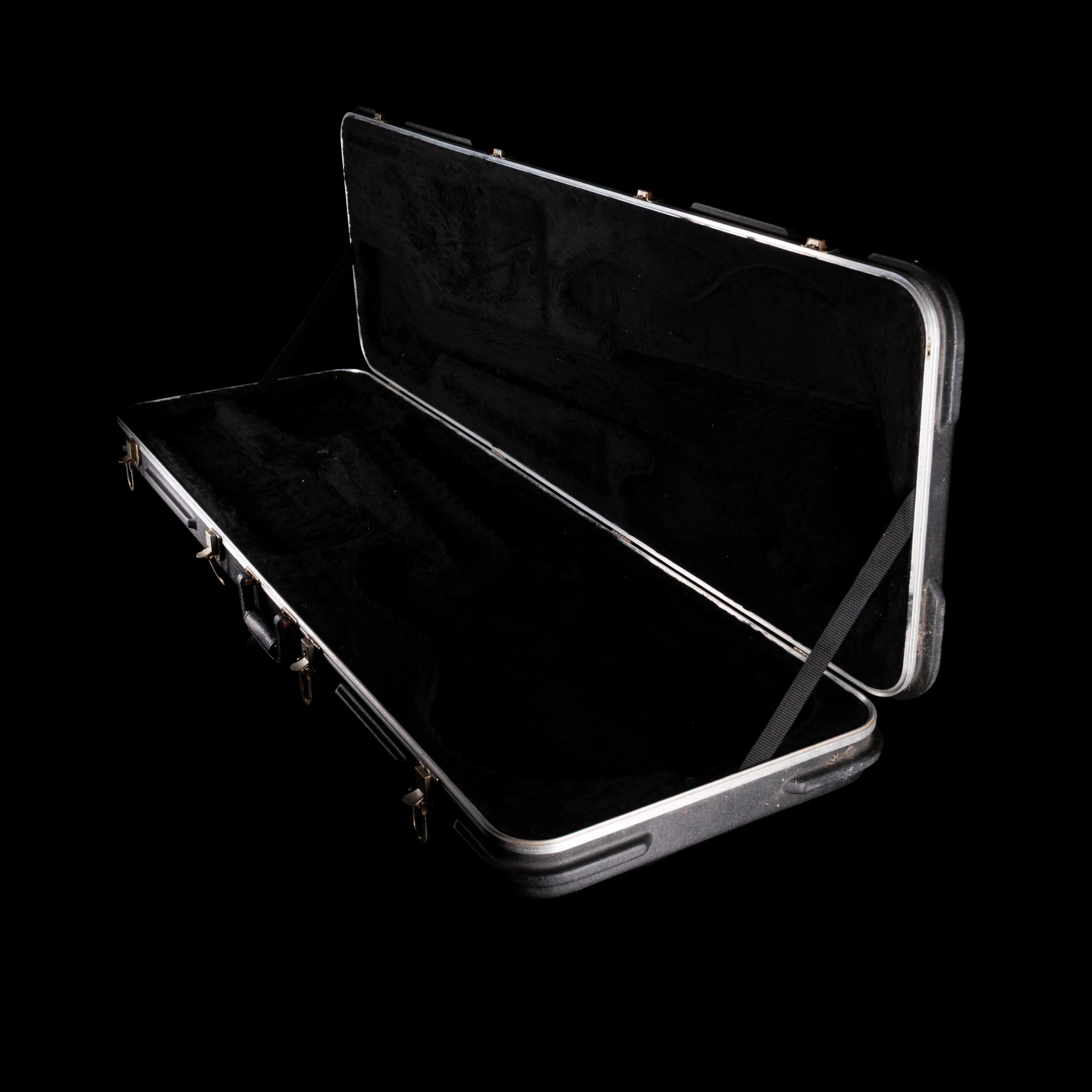 Used SKB Music Man Stingray Bass Case Black