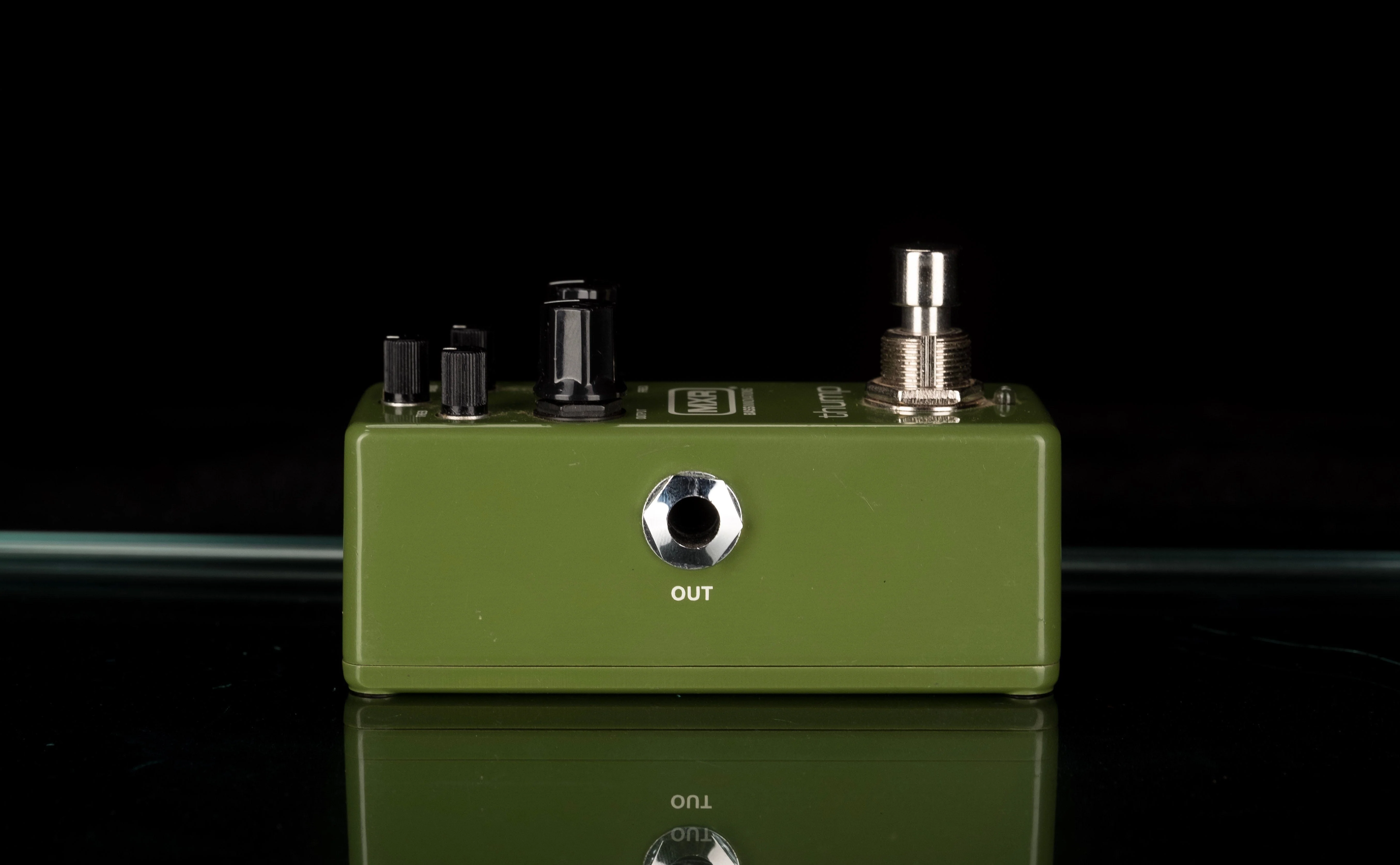 Used MXR M281 Thump Bass Preamp Effect Pedal - Image 5