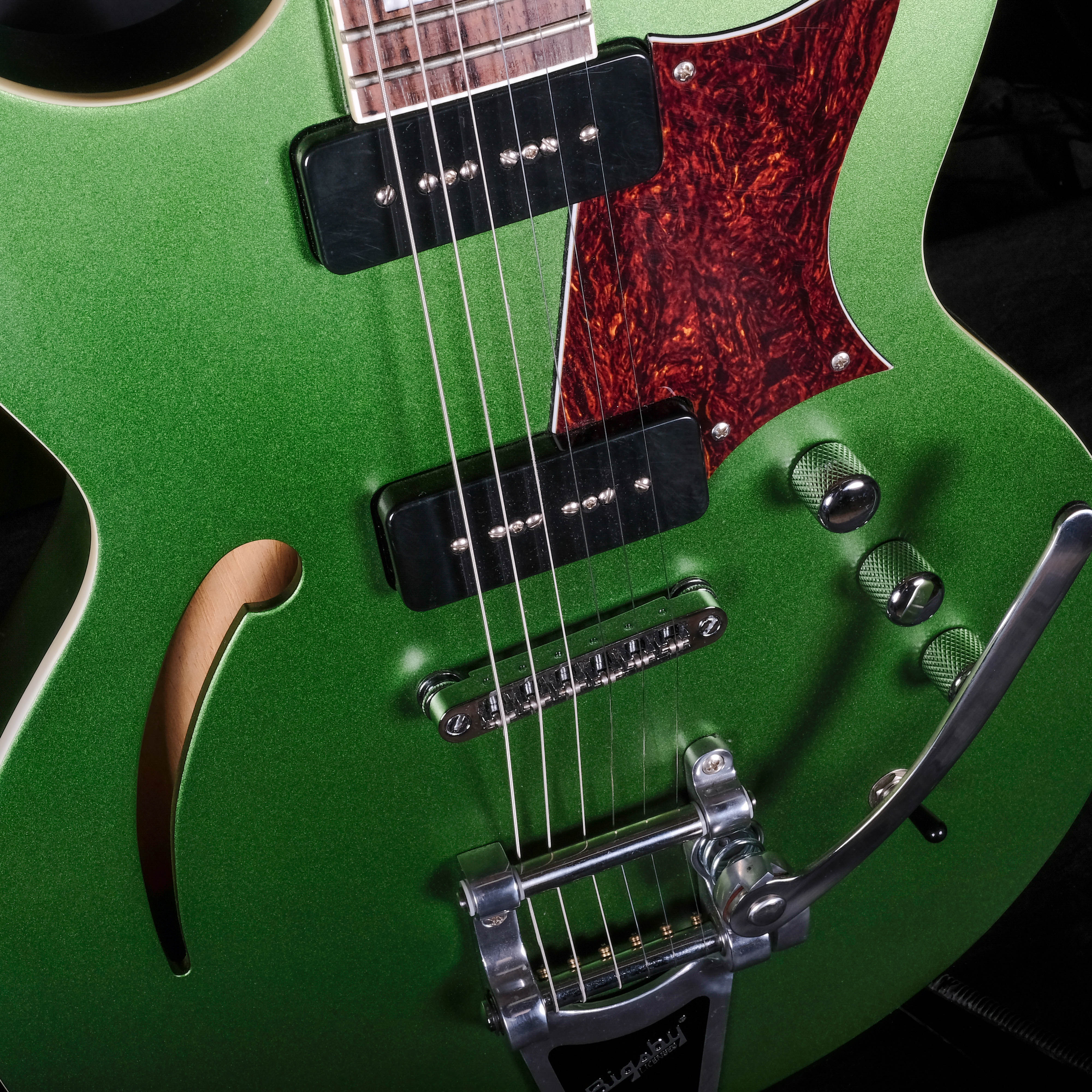Used Reverend Tricky Gomez 290 Green Metallic Electric Guitar With Bigsby OHSC - Image 9