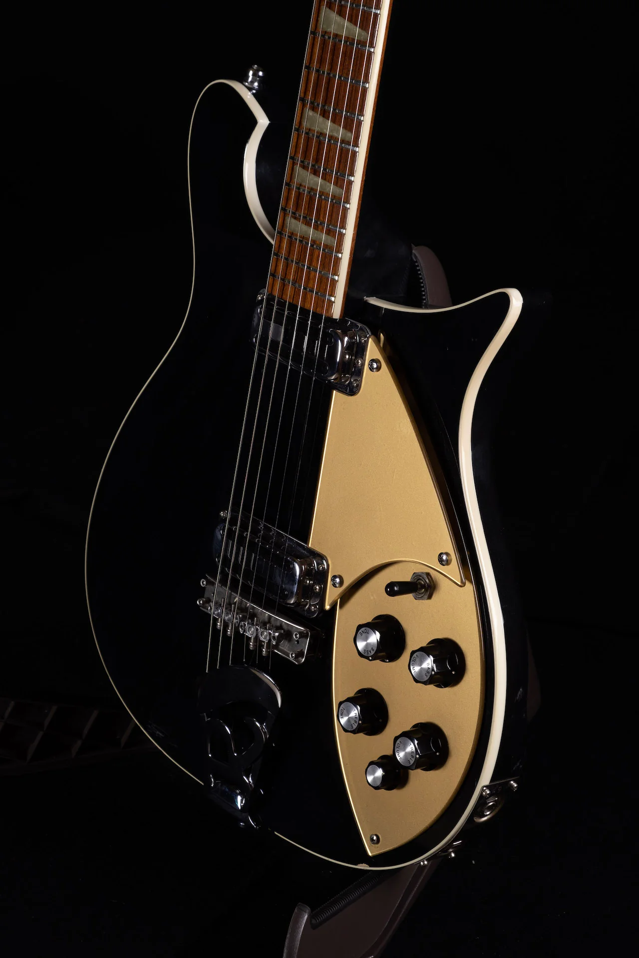 Used '96 Rickenbacker 620JG Jetglo Toaster Top Pickups Gold Guard Mastery Bridge OHSC - Image 3