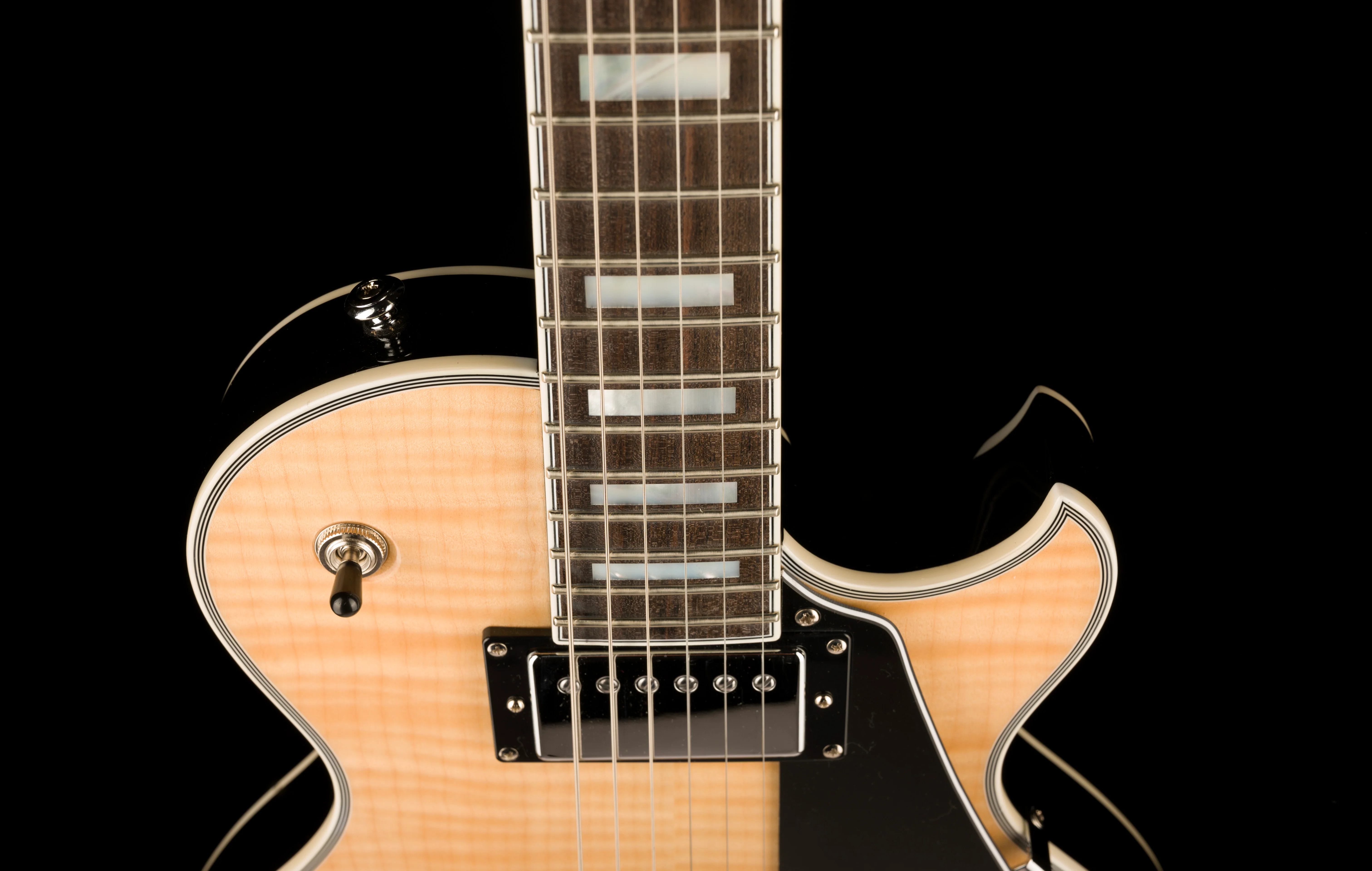 Used Schecter Diamond Series Solo-II Custom Gloss Natural with Case - Image 3