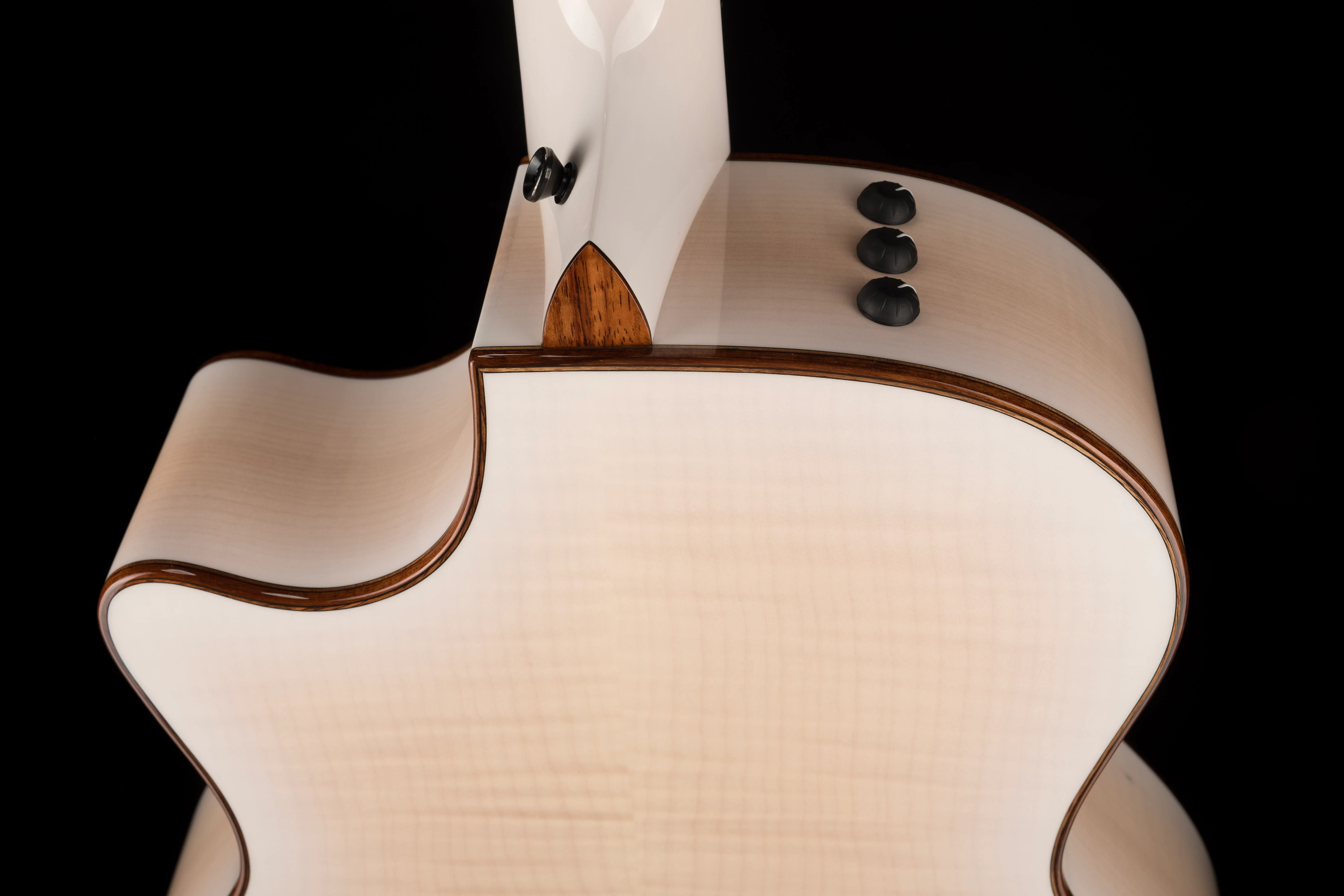 Used Taylor Custom Grand Auditorium C14ce Whitepearl Burst Catch Event # 22 With Case - Image 15