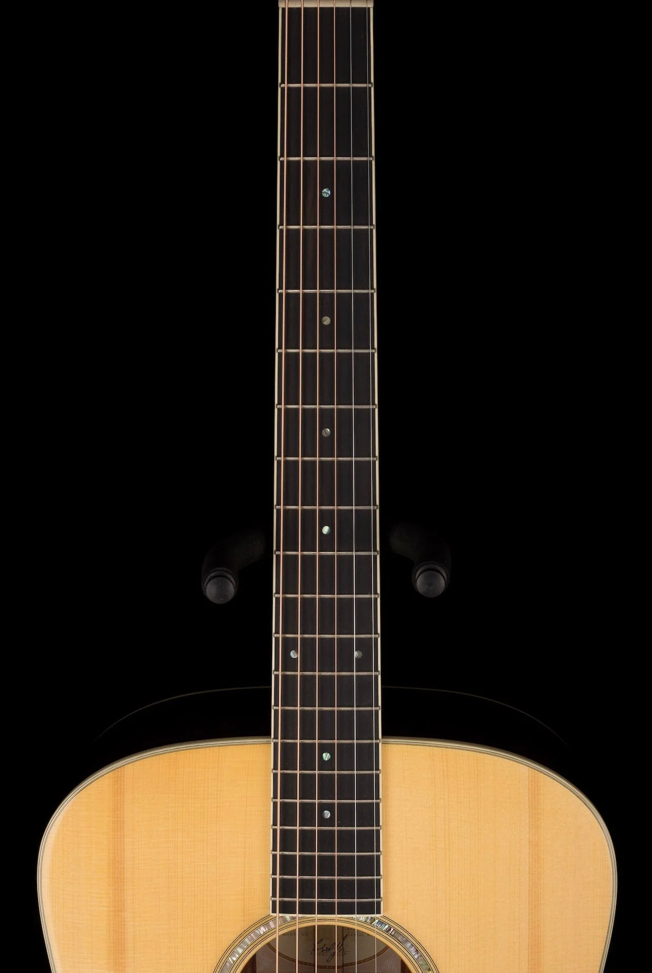 Used Taylor DN5 Acoustic with OHSC - Image 9