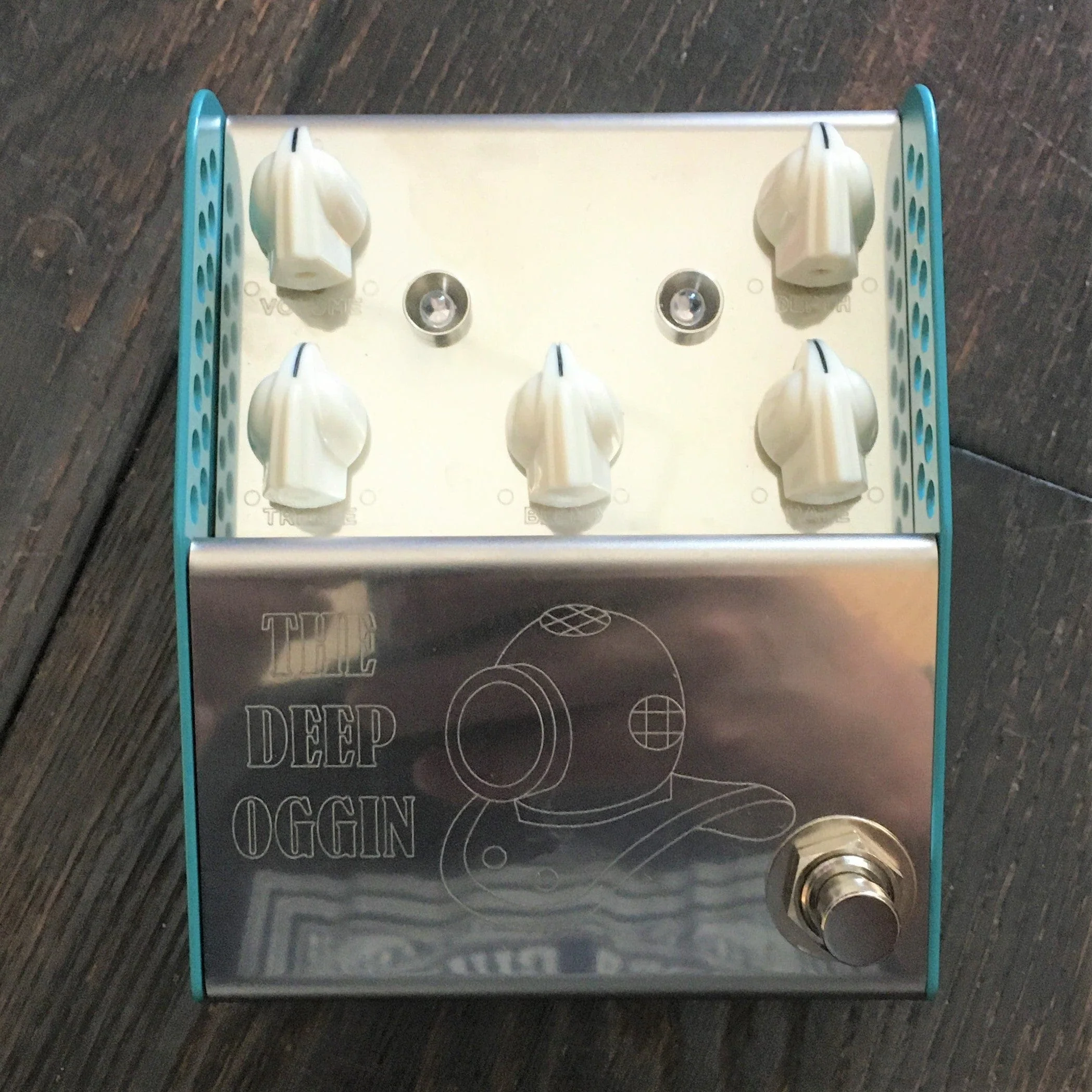 Used ThorpyFX The Deep Oggin Chorus/Vibrato Guitar Effect Pedal