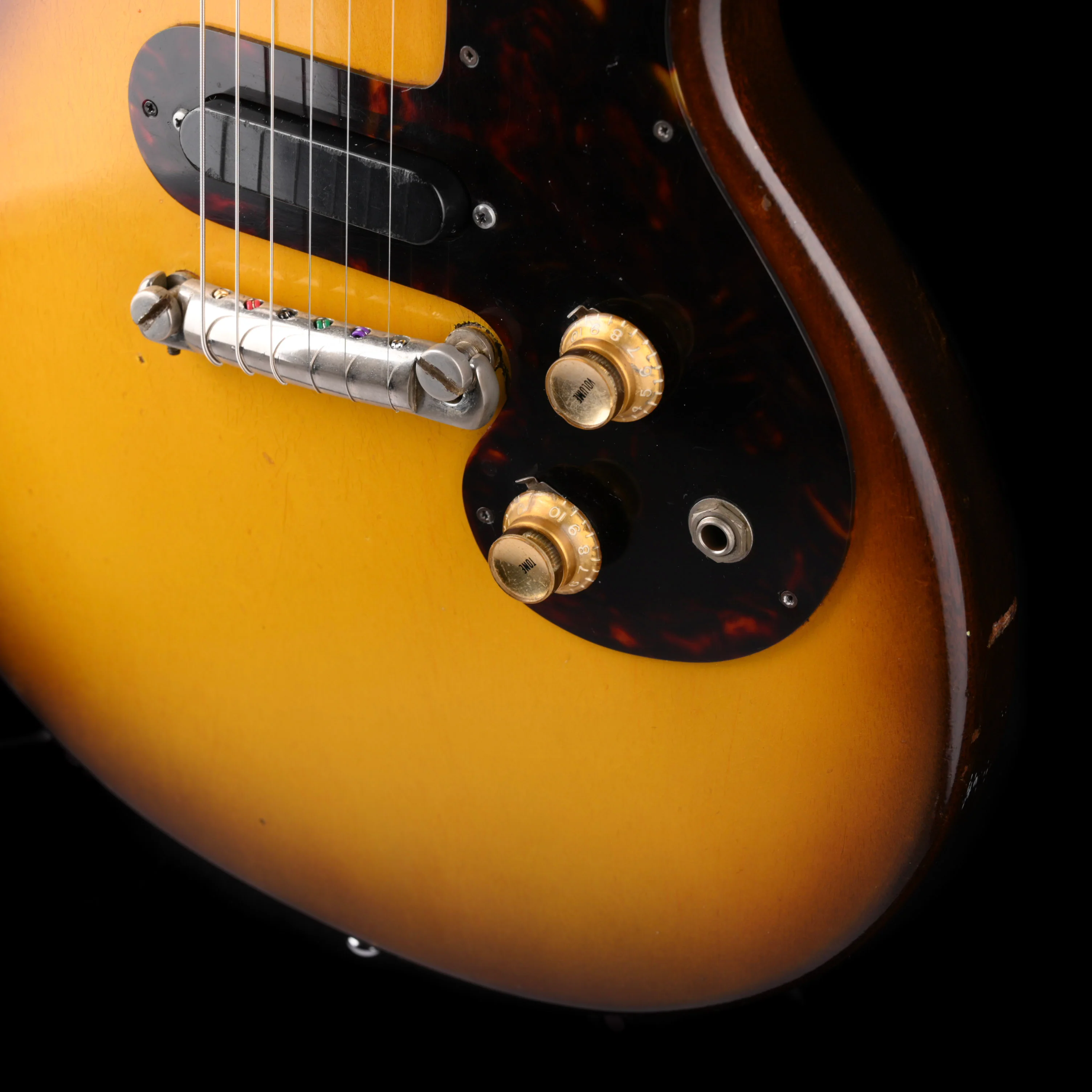 Vintage 1960 Epiphone Olympic Sunburst with Case - Image 4