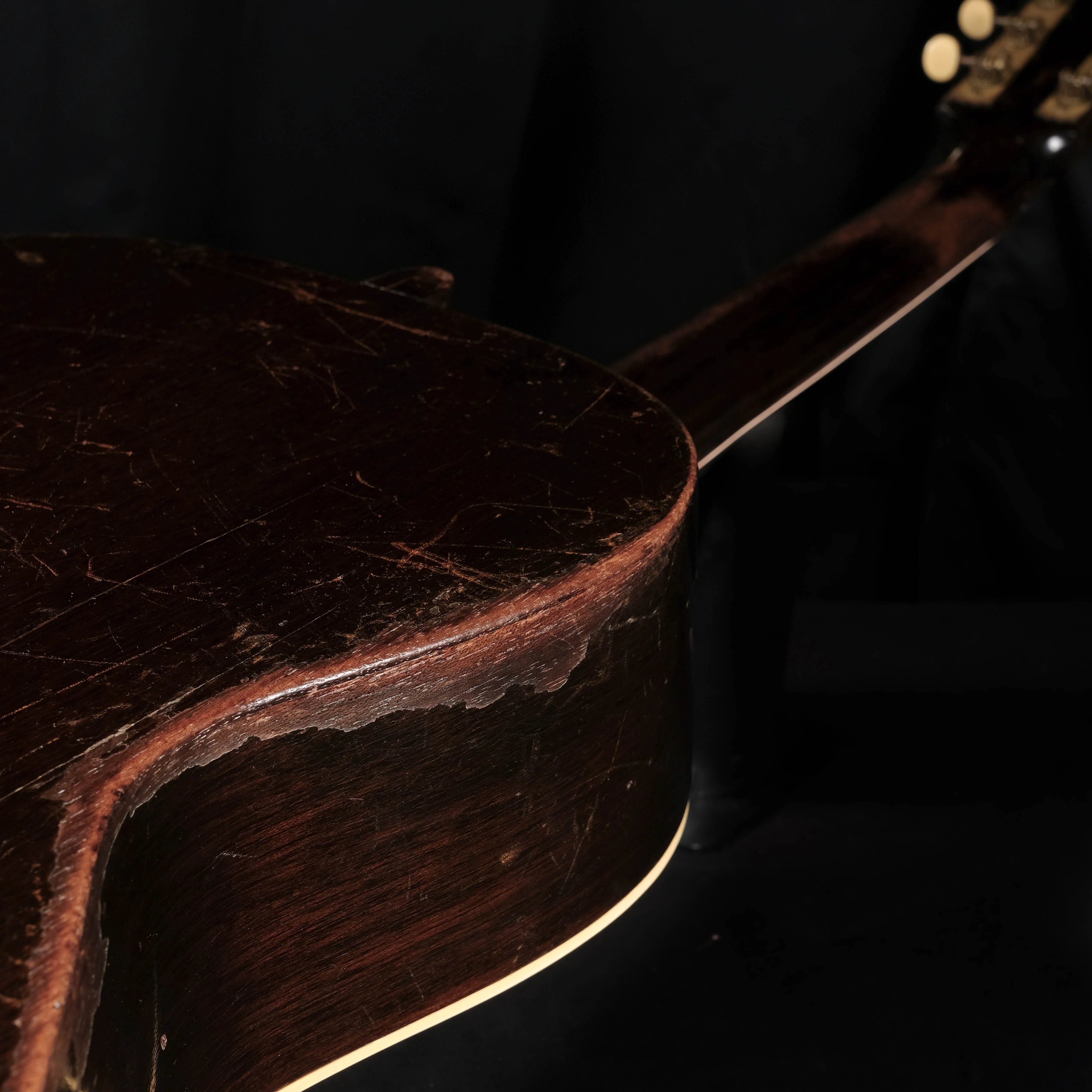 Pre Owned 1935 Gibson L-00 Sunburst Acoustic Guitar With LR Baggs M1 Pickup W/ HSC - Image 10