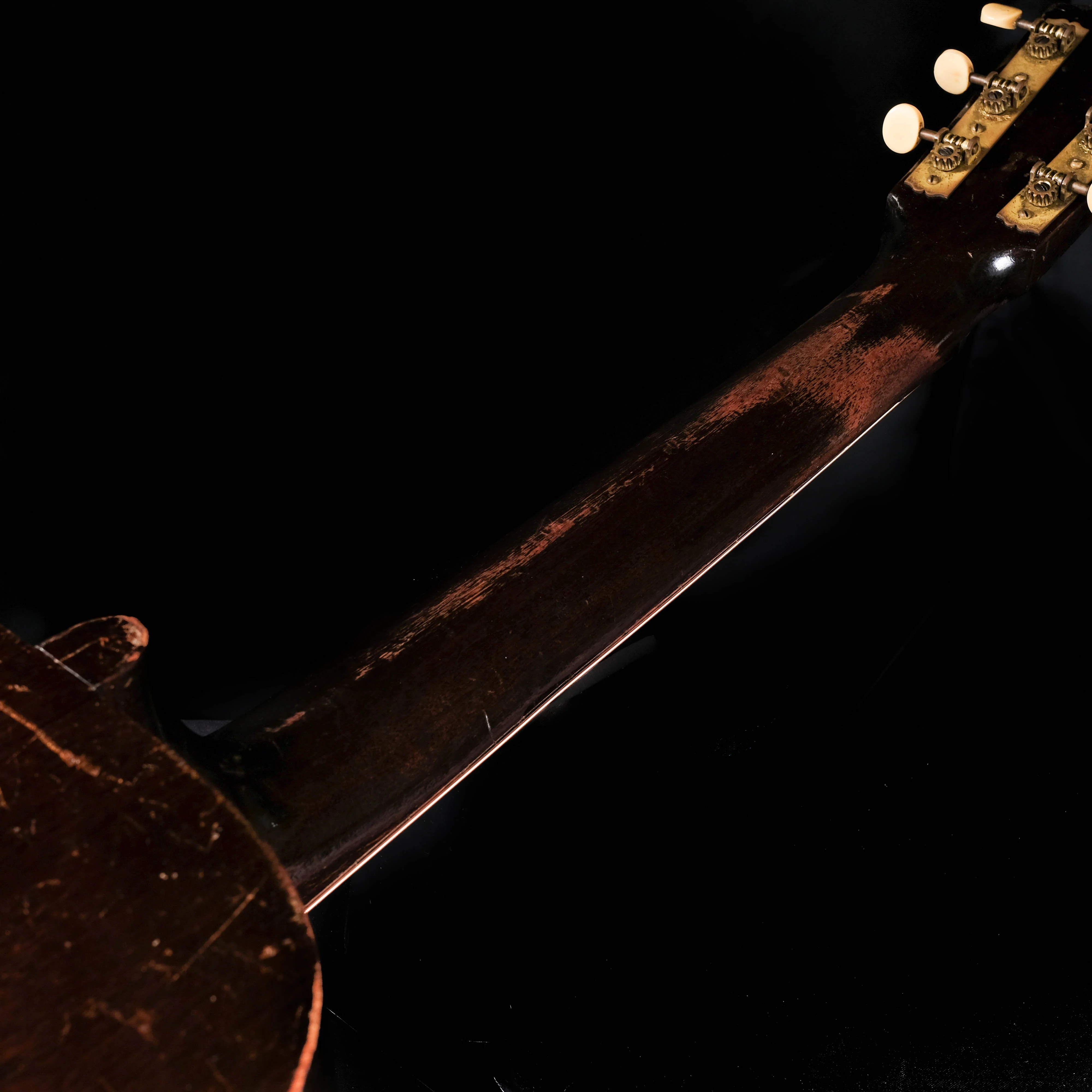 Pre Owned 1935 Gibson L-00 Sunburst Acoustic Guitar With LR Baggs M1 Pickup W/ HSC - Image 11