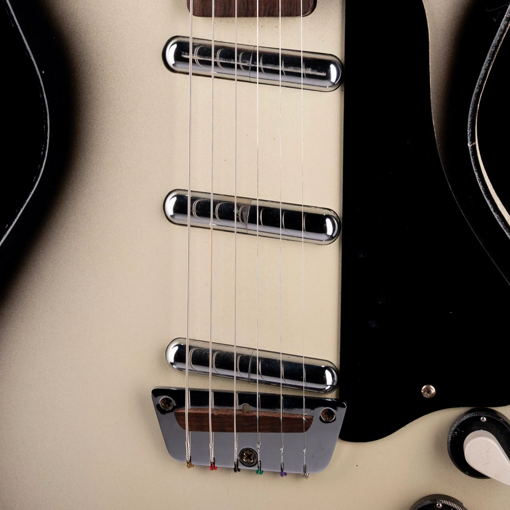 Vintage 1959 Silvertone U3 Model 1305 Sears Silverburst Electric Guitar - Image 4
