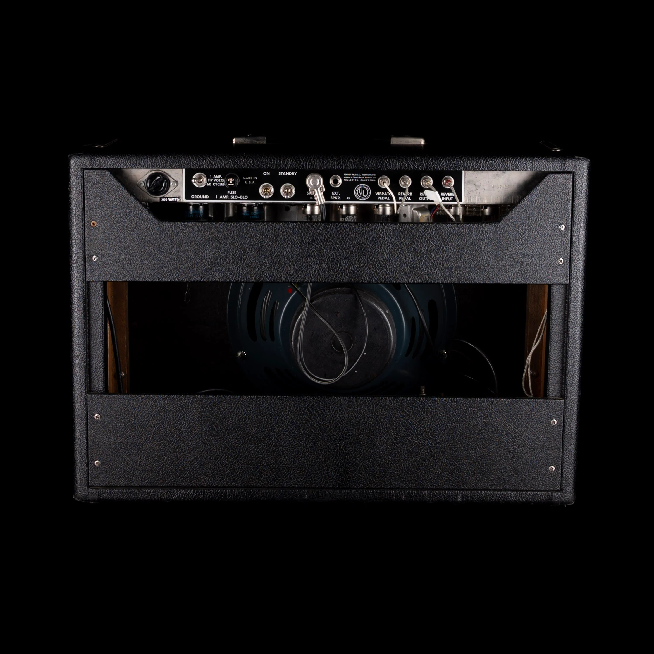 Vintage 1965 Fender Deluxe Reverb Guitar Amp With Footswtich and Cover - Image 2