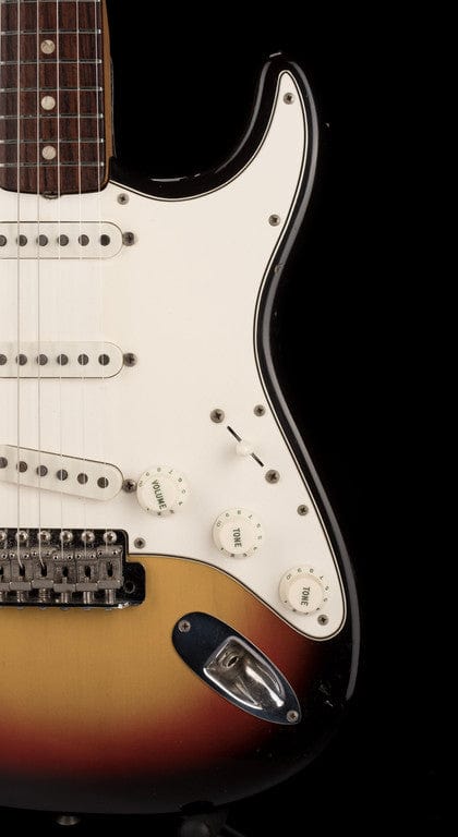 Vintage 1966 Fender Stratocaster 3-Tone Sunburst with OHSC - Image 7