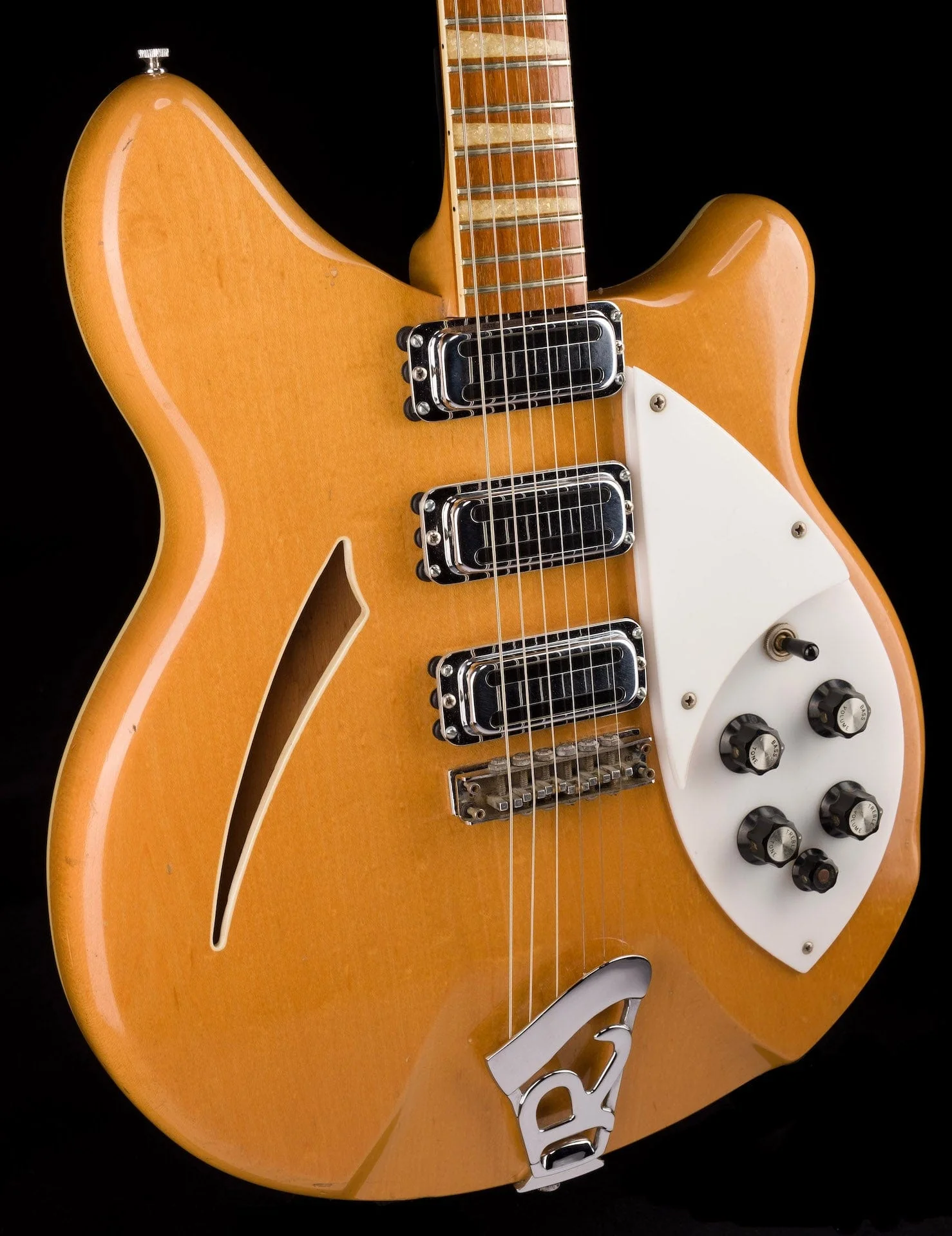 Vintage 1968 Rickenbacker 370/6 Maple Glo With New Silver Vintage-Style HSC - Image 10
