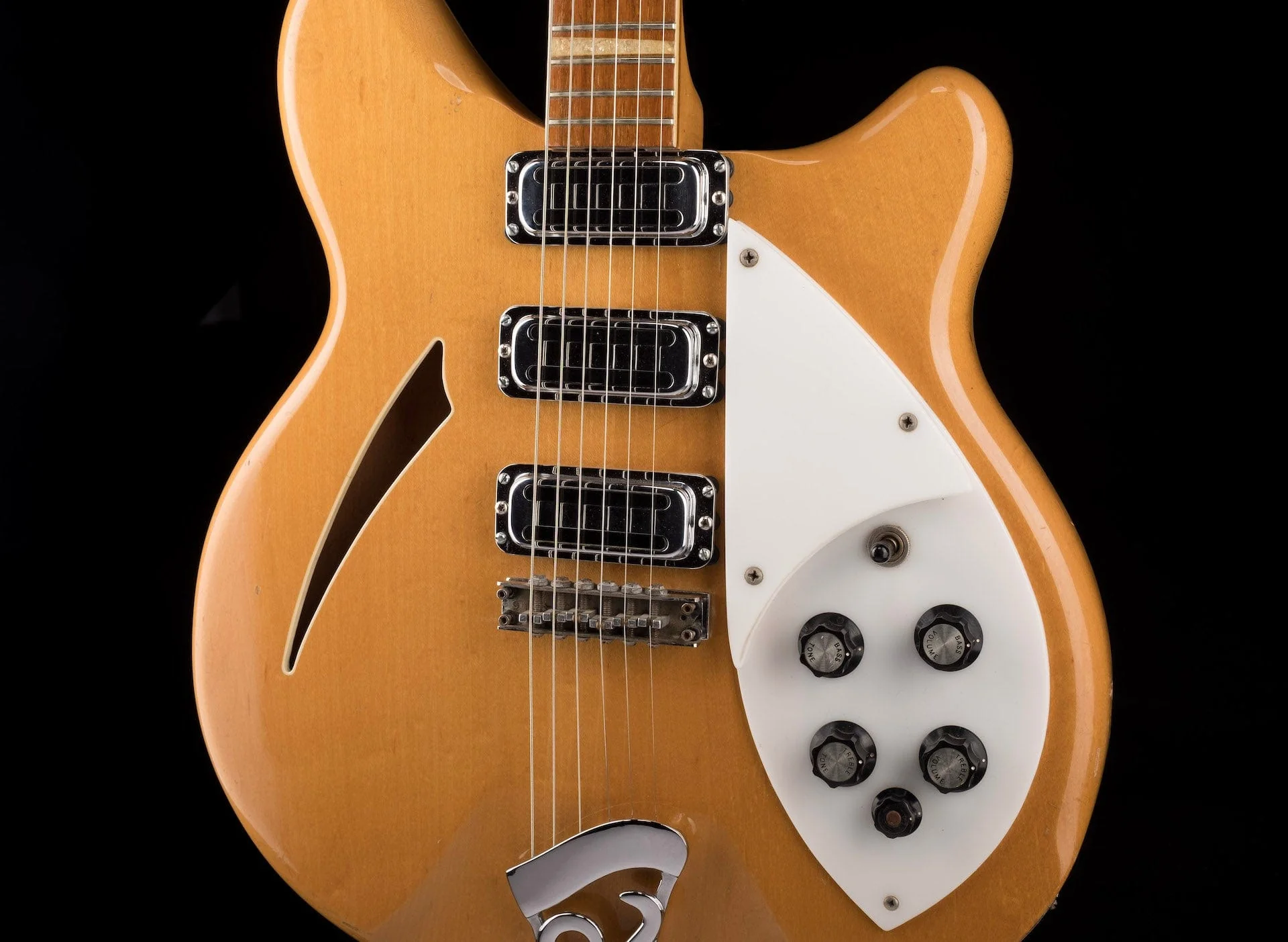 Vintage 1968 Rickenbacker 370/6 Maple Glo With New Silver Vintage-Style HSC - Image 6