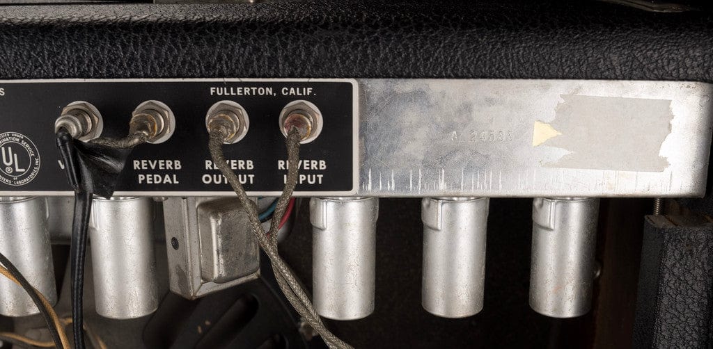 Vintage 1968 Fender Deluxe Reverb Black/Silver Guitar Amp Combo - Image 16