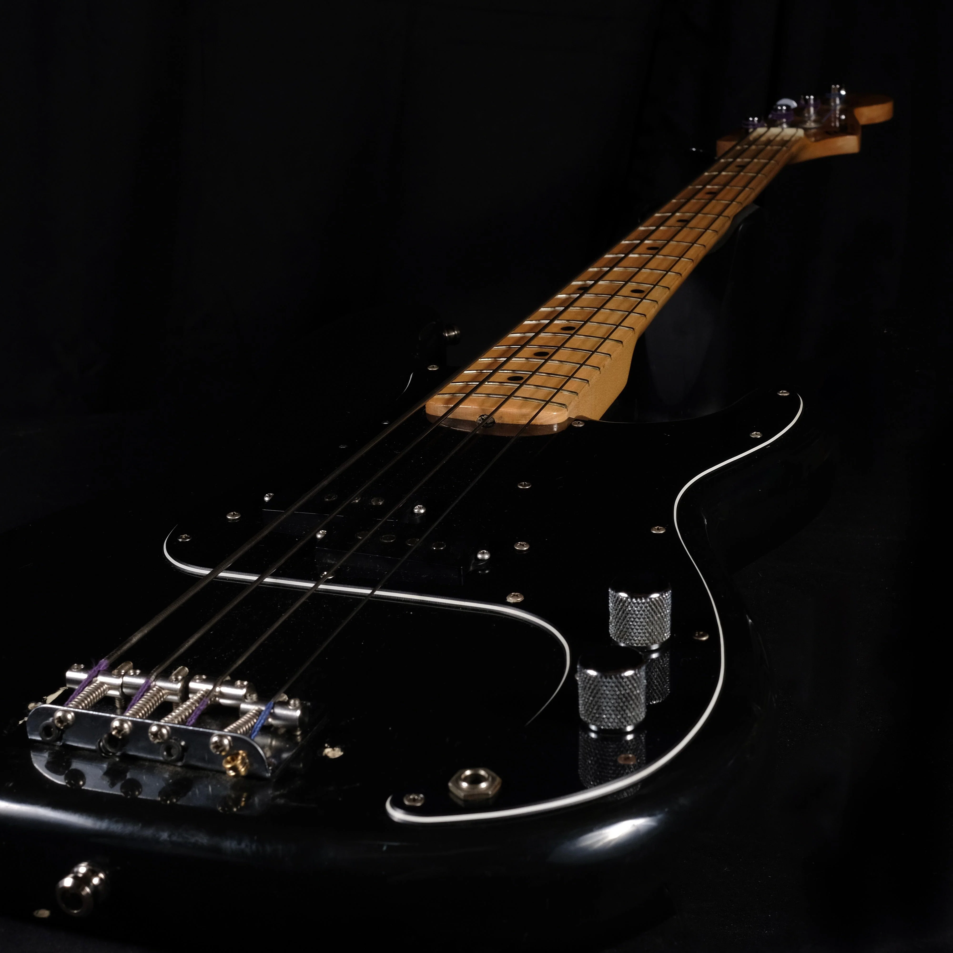 Vintage 1977 Fender Precision Bass Maple Neck Black With OHSC - Image 4