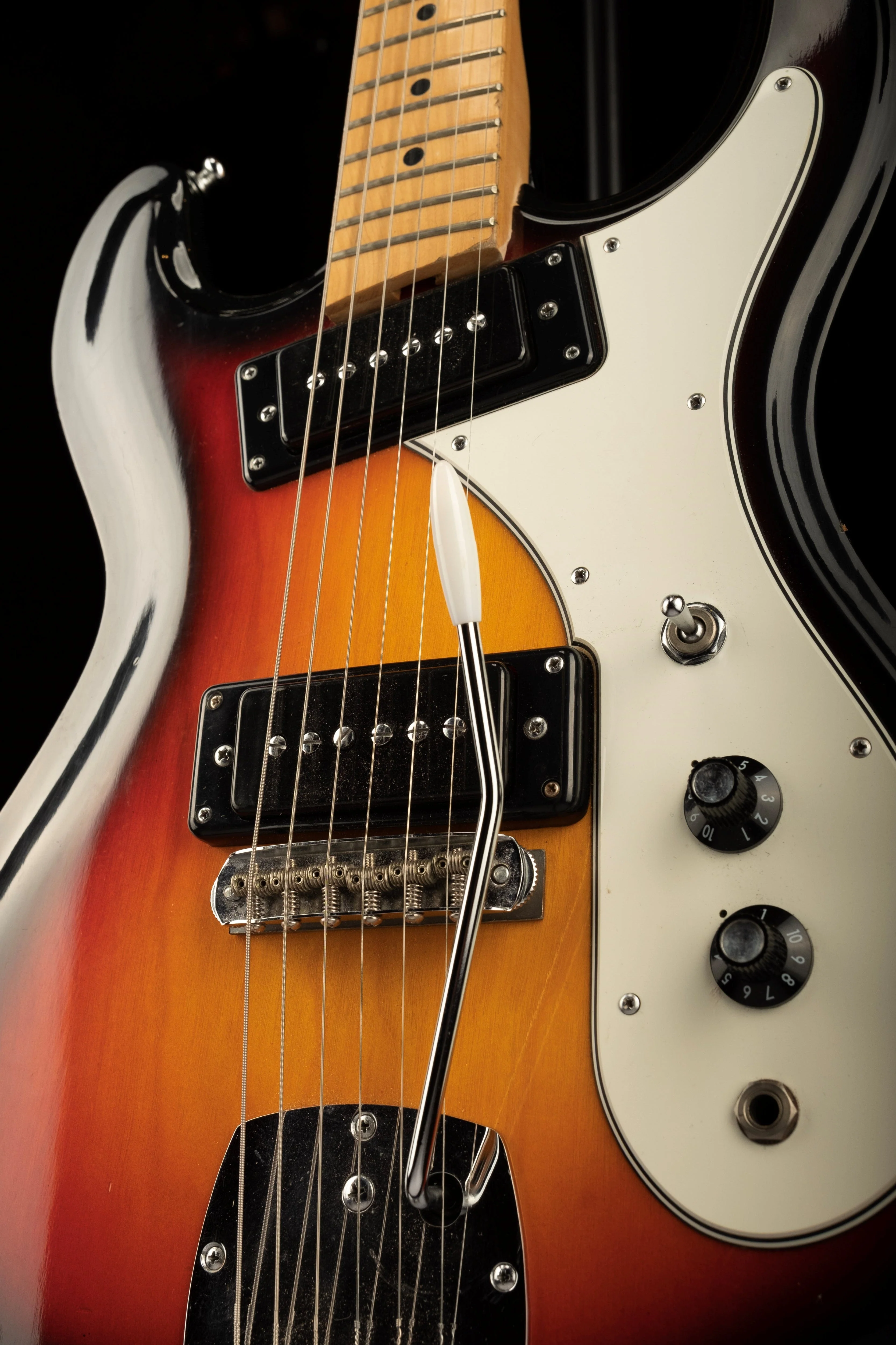 Vintage Univox Hi-Flyer Owned by Ry Cooder - Image 13